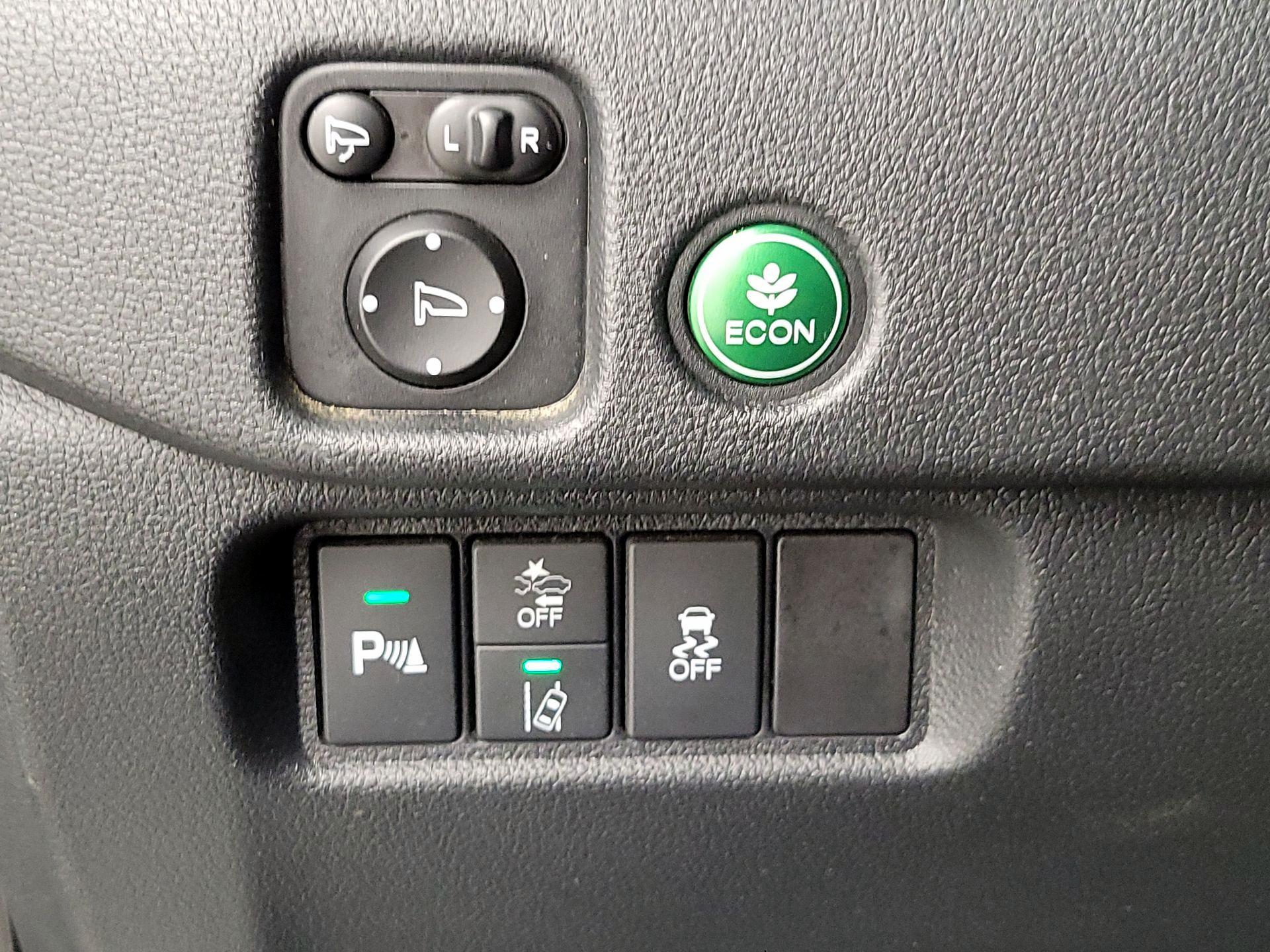 Thumbnail: 2020 Honda Passport - 13