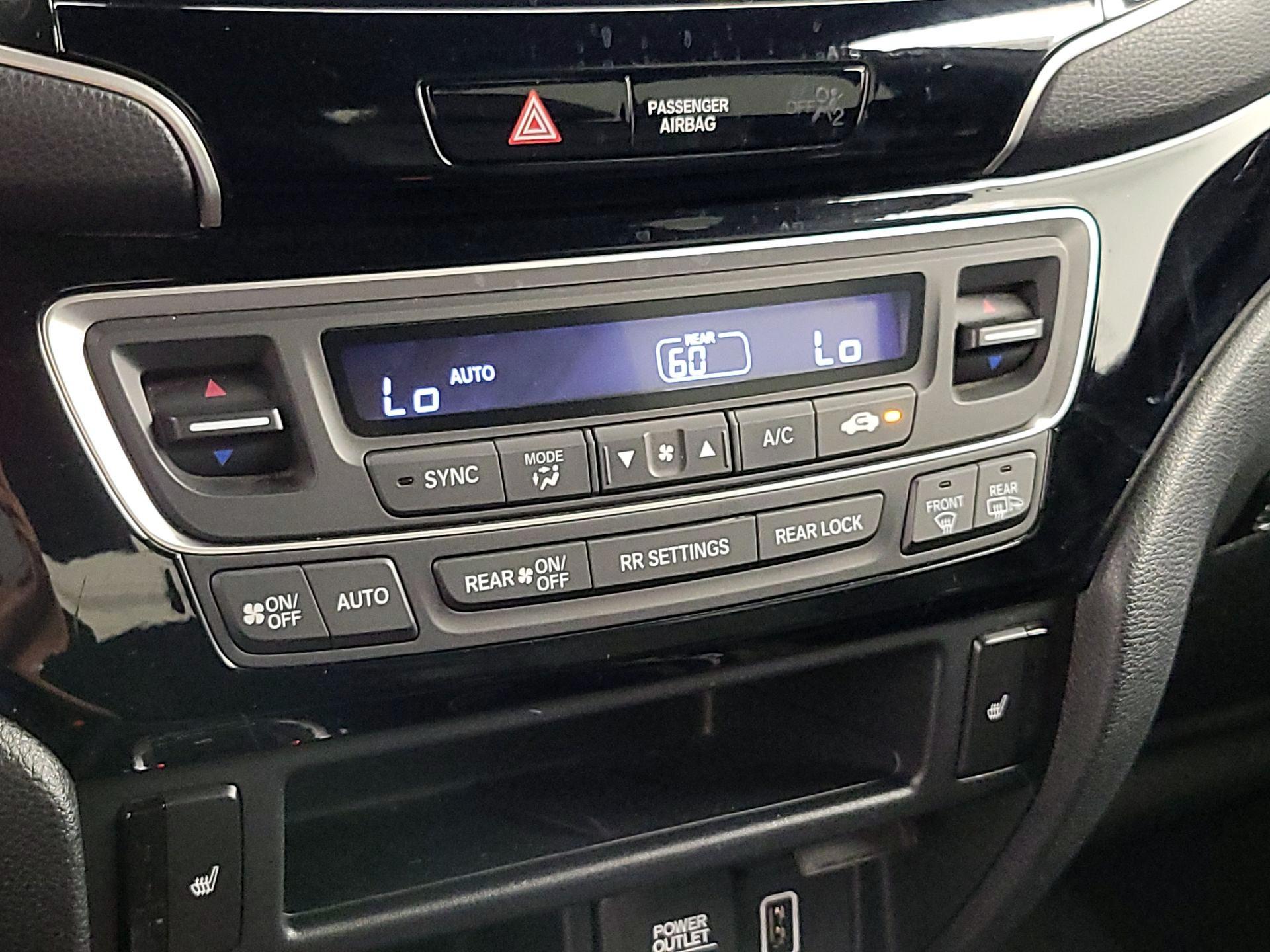 Thumbnail: 2020 Honda Passport - 17
