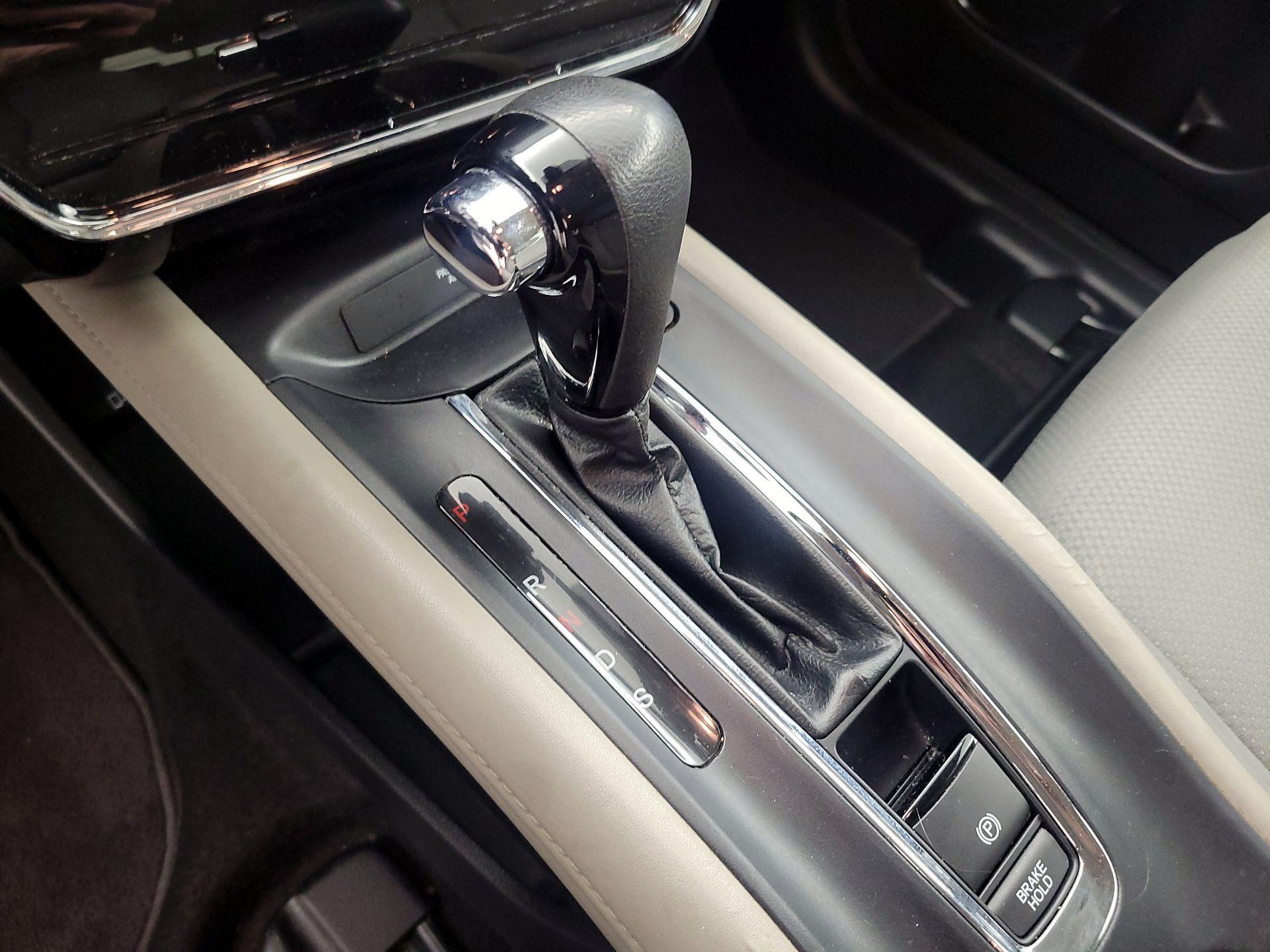 Thumbnail: 2021 Honda HR-V - 17