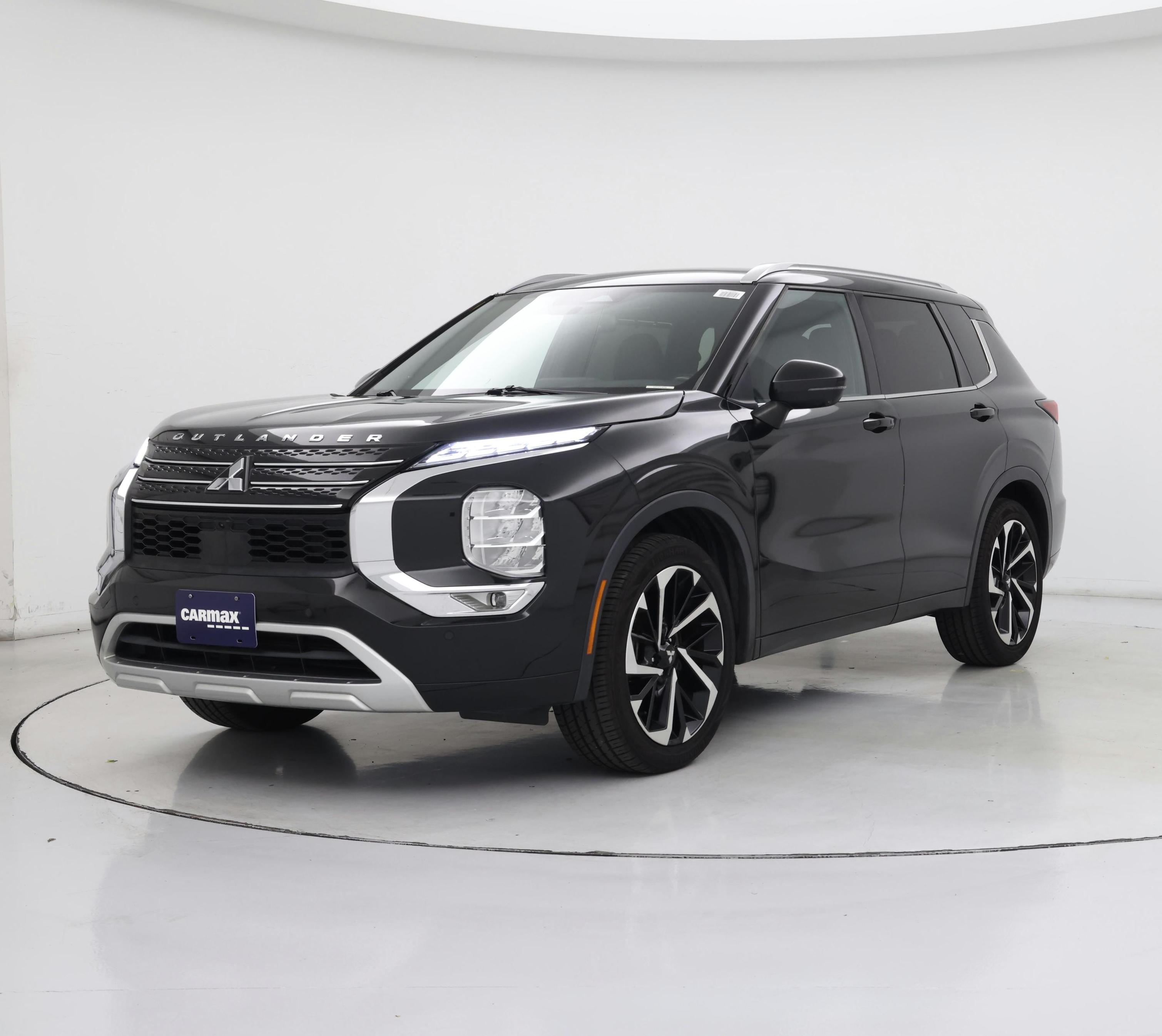 Thumbnail: 2022 Mitsubishi Outlander - 4