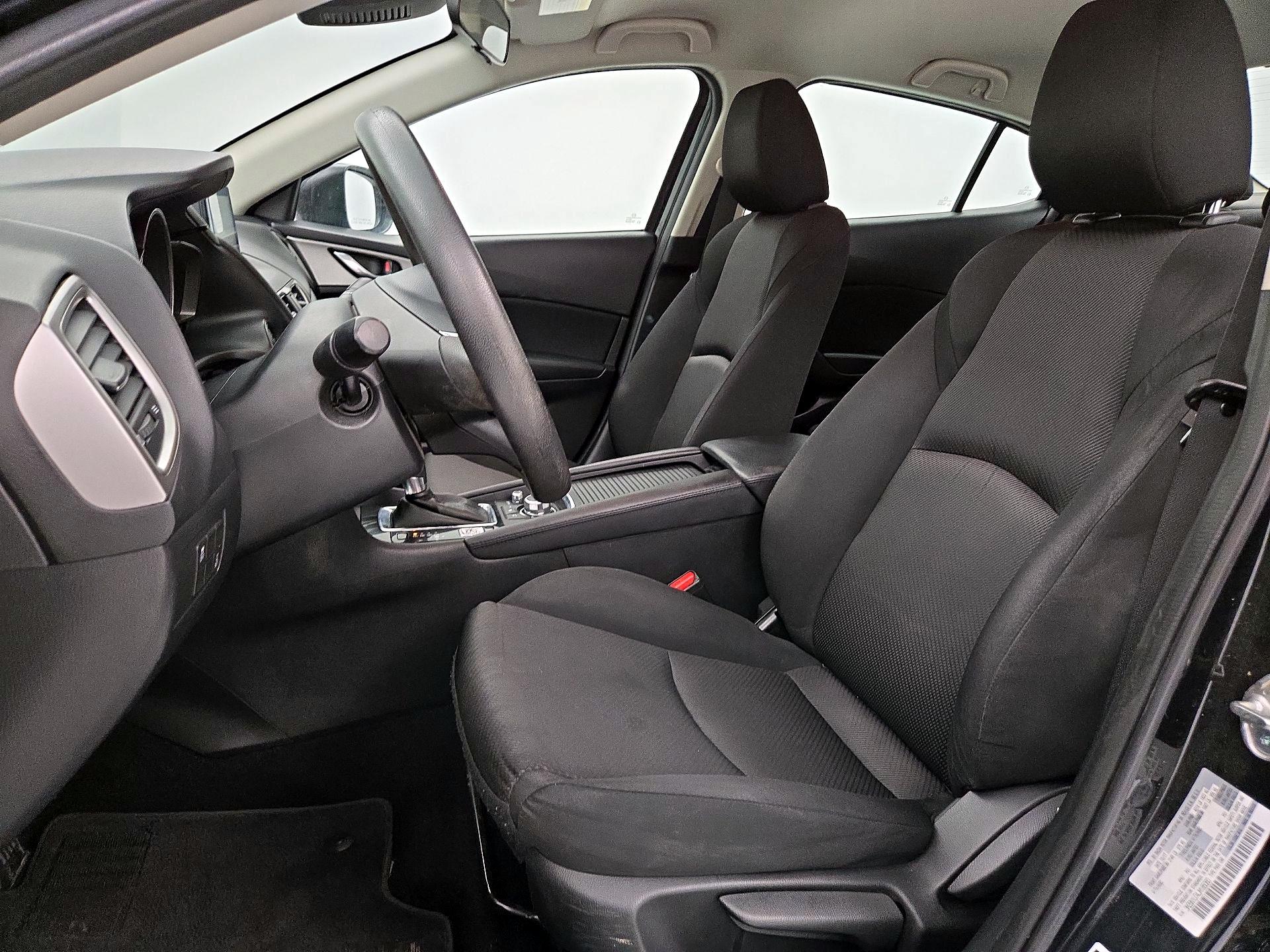 Thumbnail: 2018 Mazda Mazda3 - 11