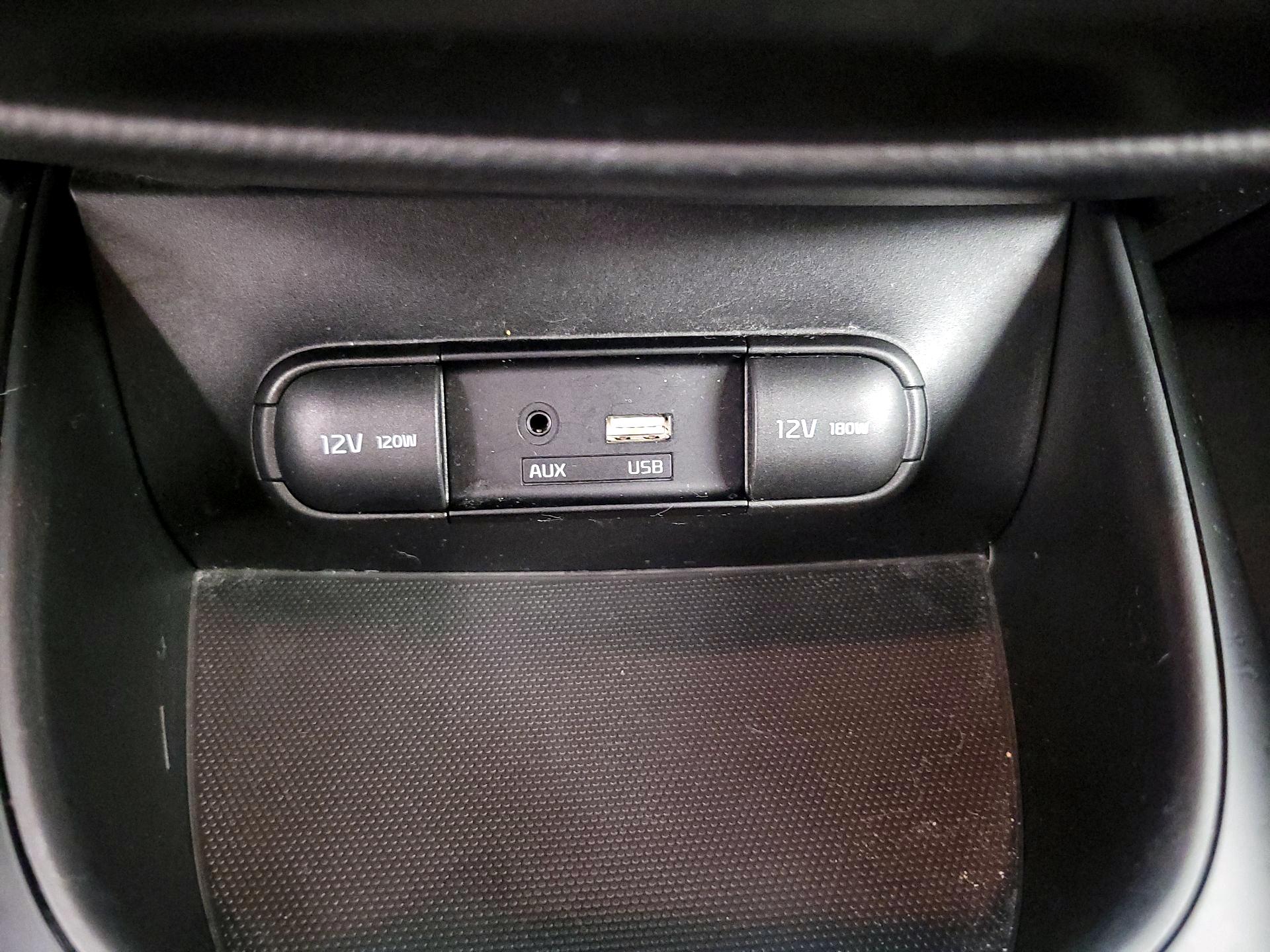 Thumbnail: 2019 Kia Soul - 18
