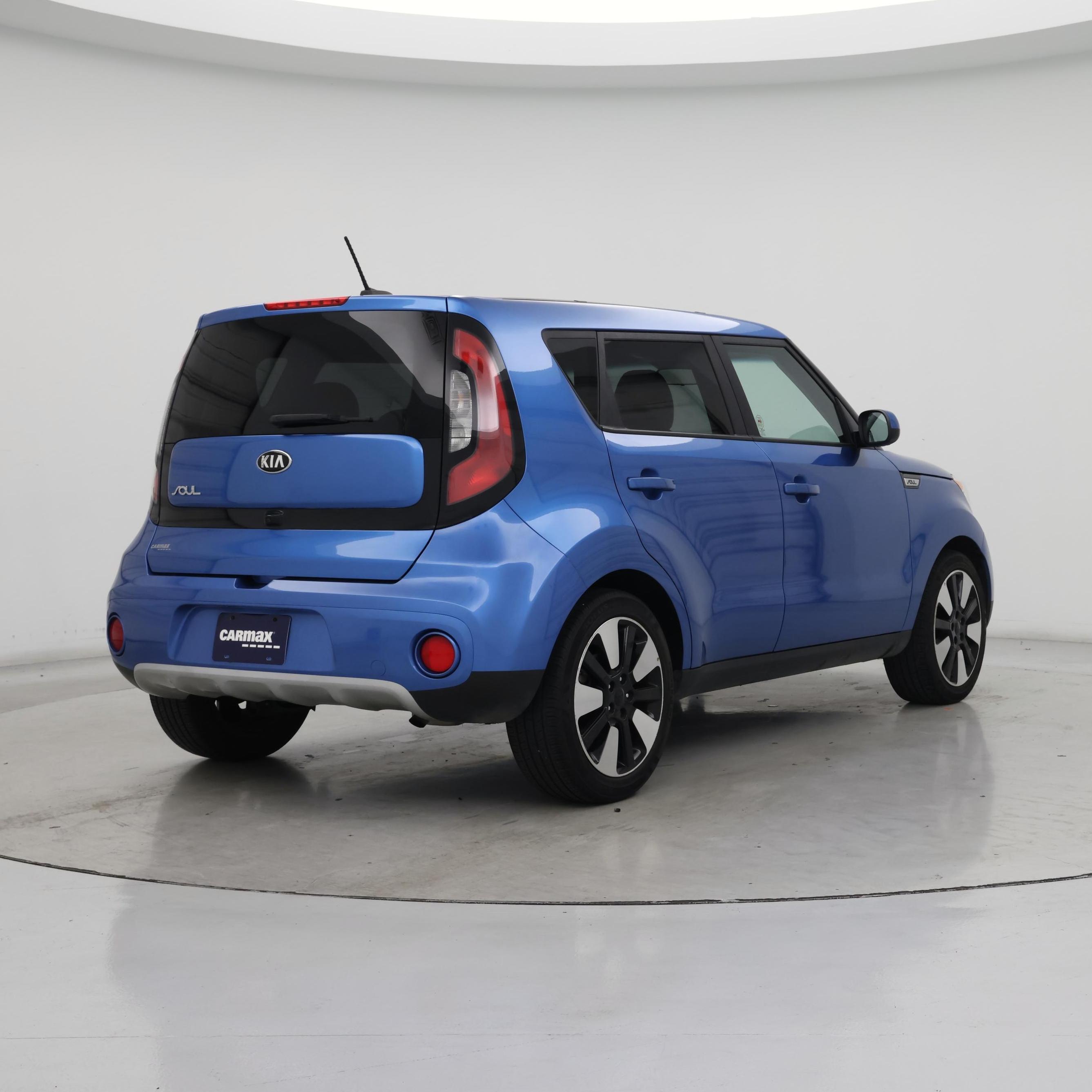 Thumbnail: 2019 Kia Soul - 8