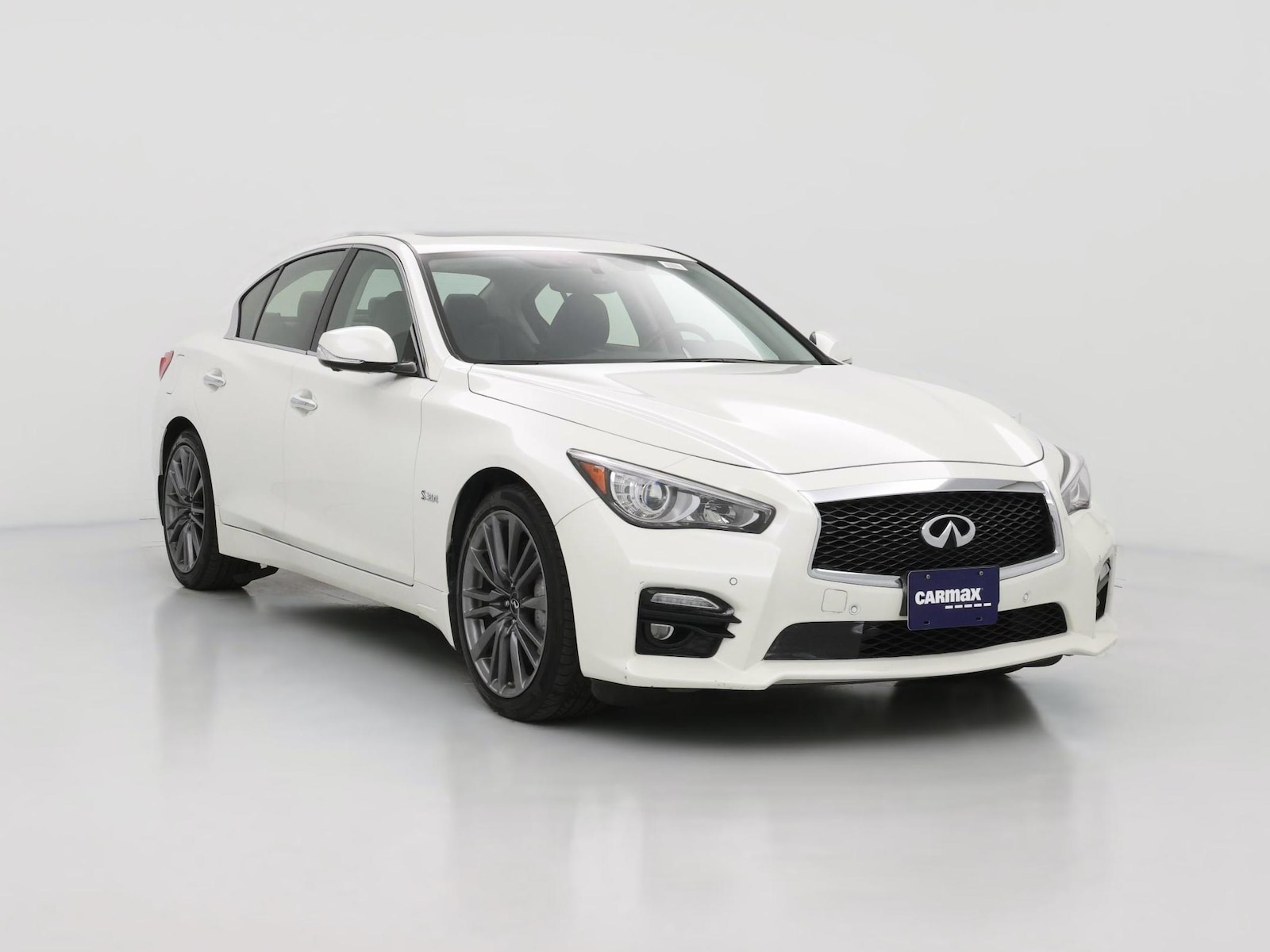 2016 INFINITI Q50