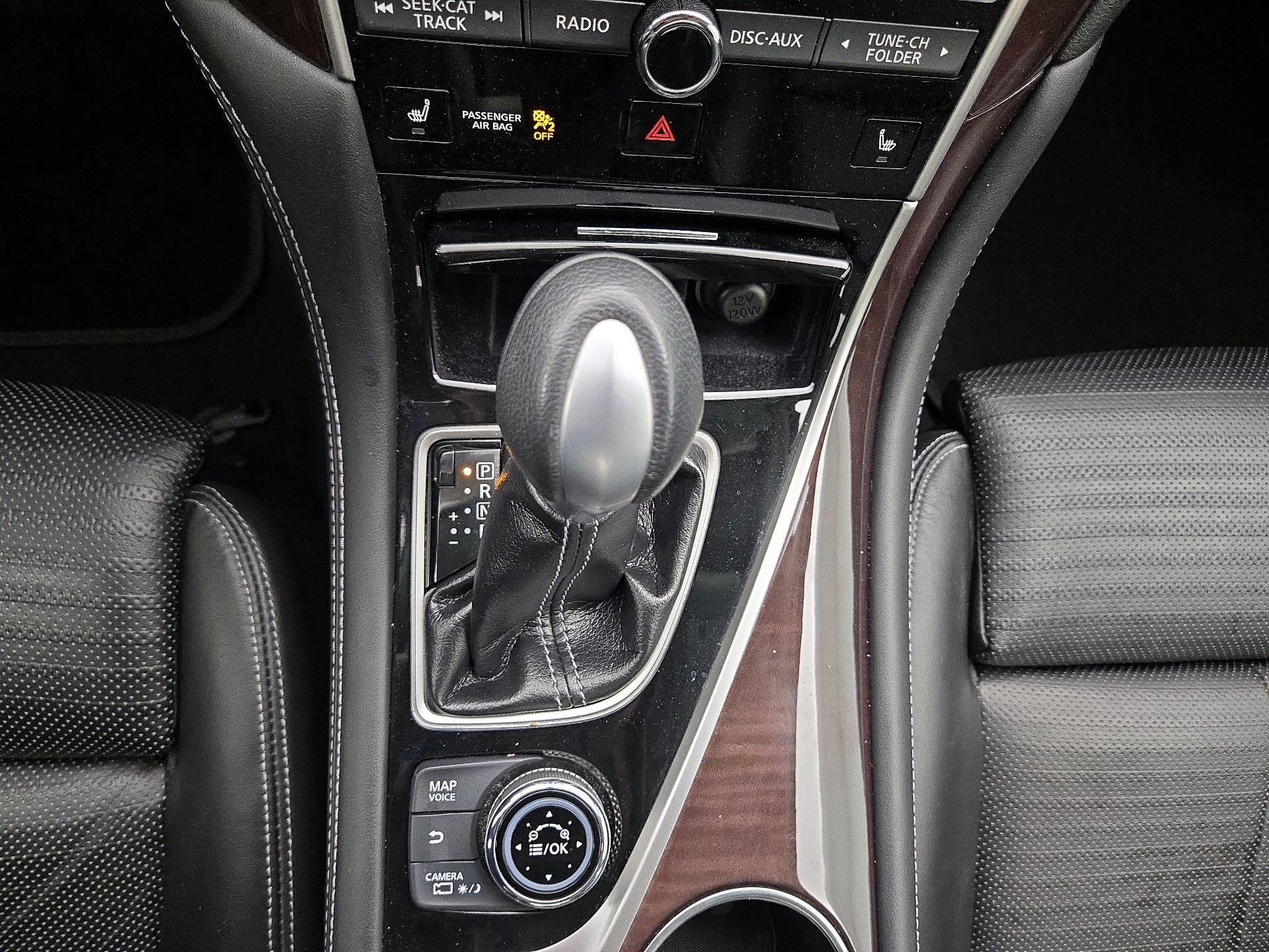 Thumbnail: 2016 INFINITI  - 18
