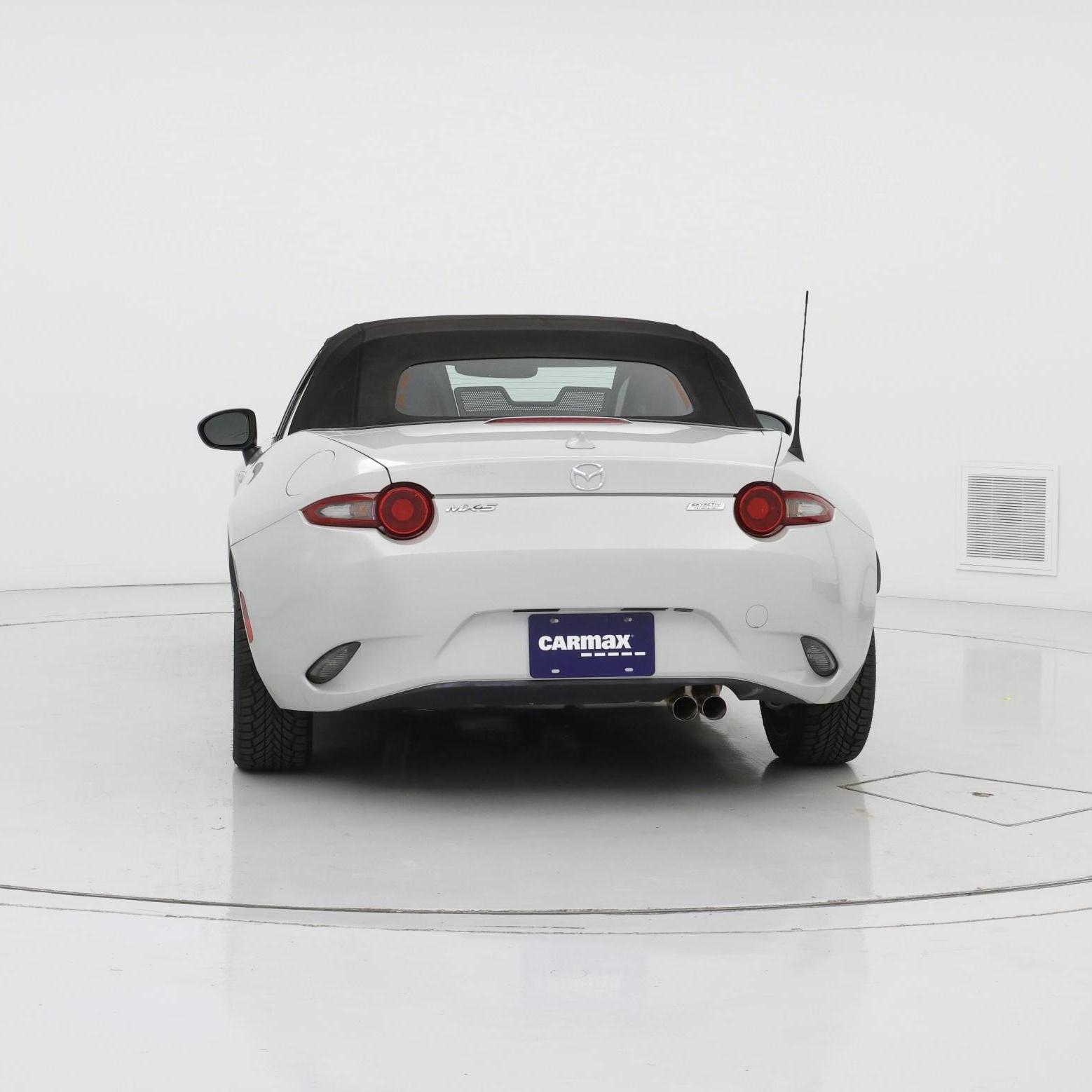 Thumbnail: 2016 Mazda MX-5 Miata - 6