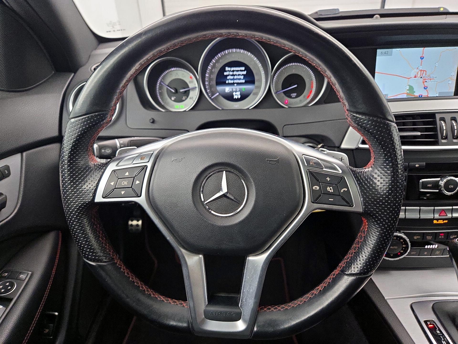 Thumbnail: 2014 Mercedes-Benz C-Class - 10