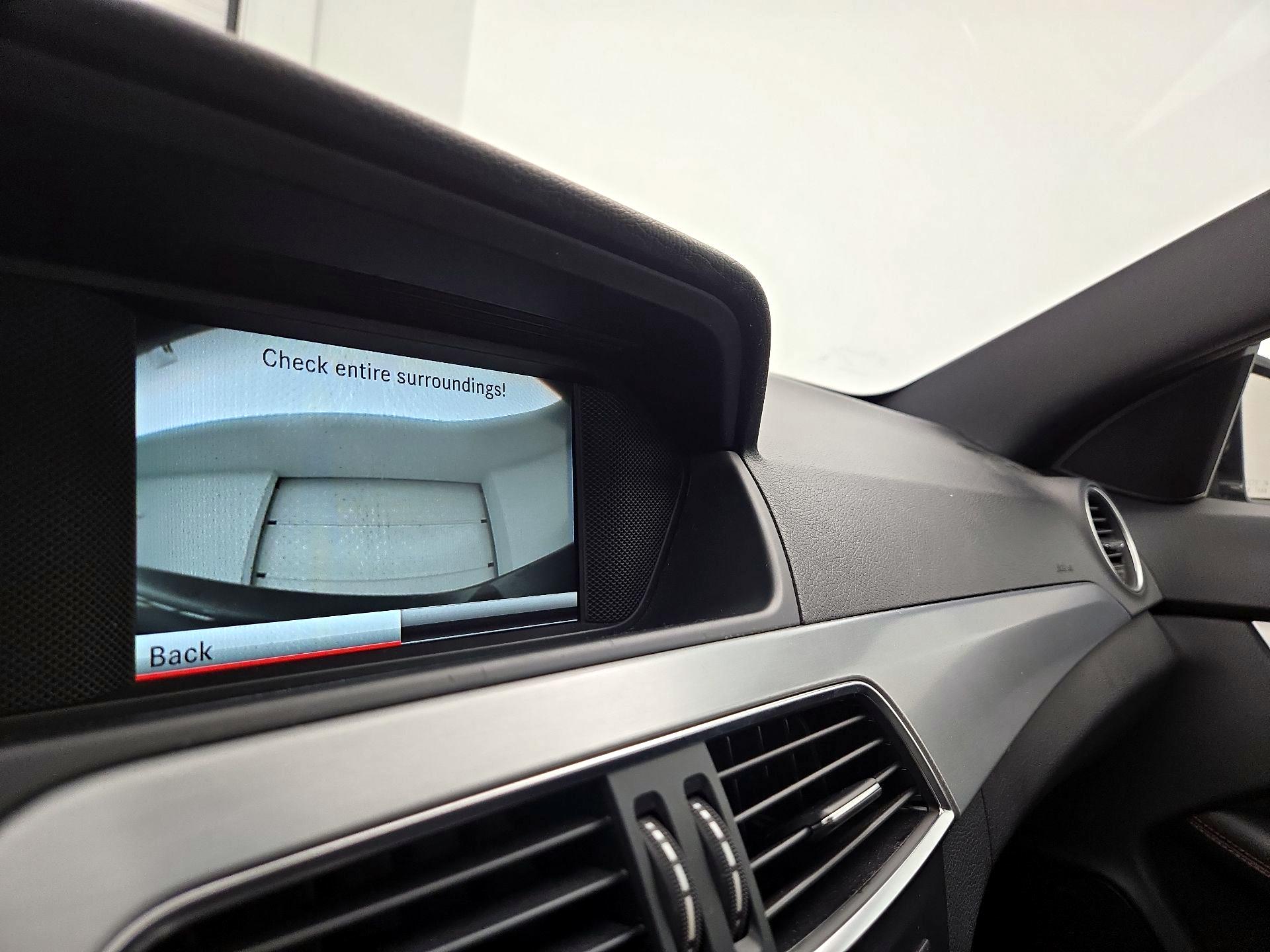 Thumbnail: 2014 Mercedes-Benz C-Class - 15