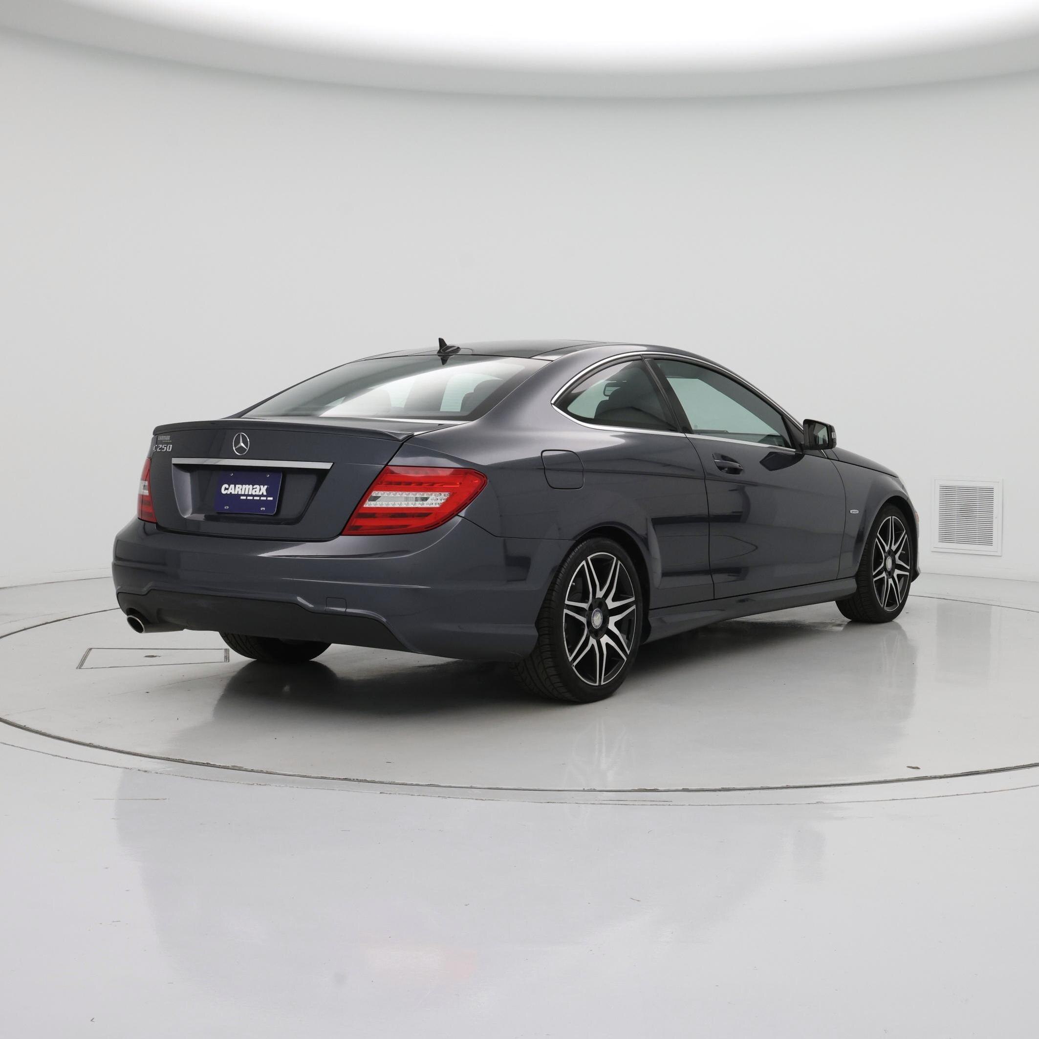 Thumbnail: 2014 Mercedes-Benz C-Class - 8
