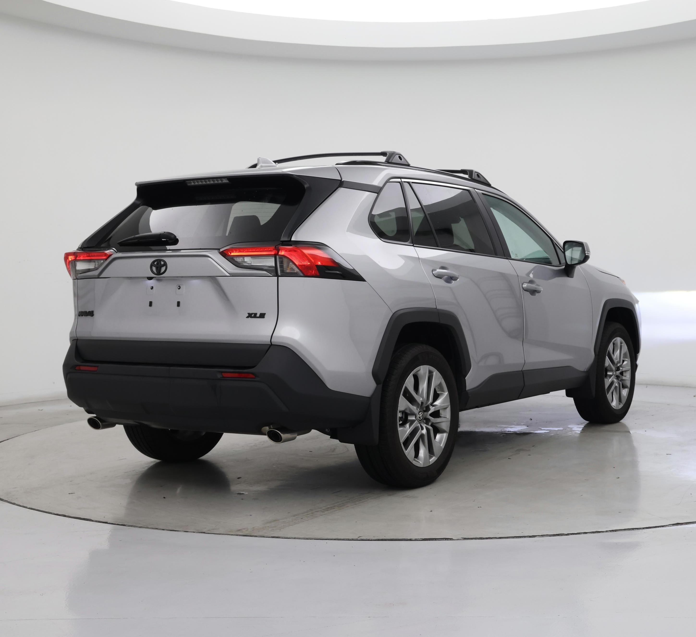 Thumbnail: 2024 Toyota RAV4 - 8