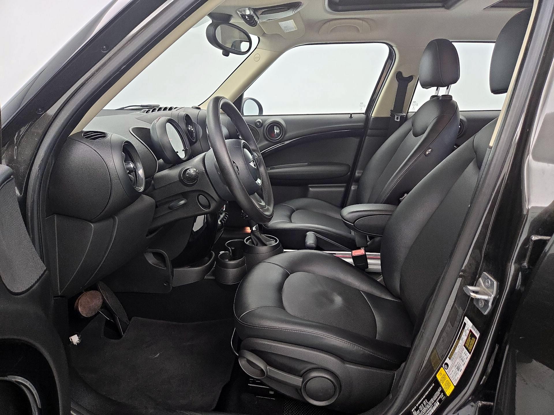 Thumbnail: 2015 MINI Cooper Countryman - 11