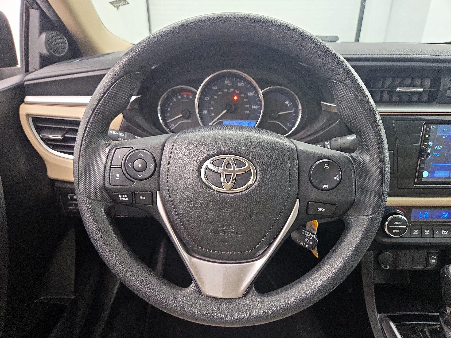 Thumbnail: 2014 Toyota Corolla - 10