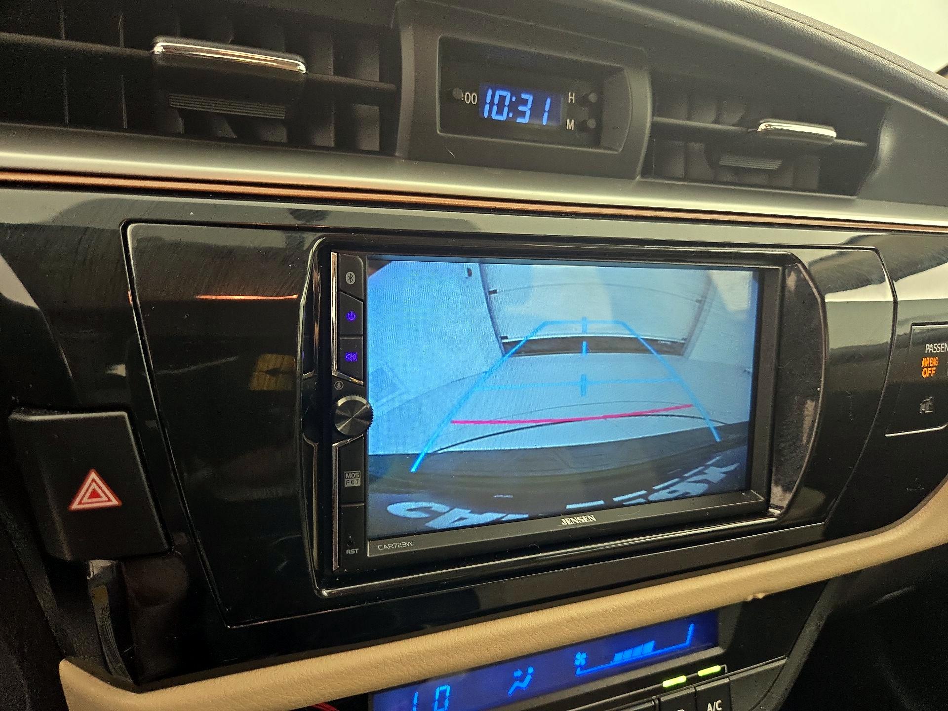 Thumbnail: 2014 Toyota Corolla - 14