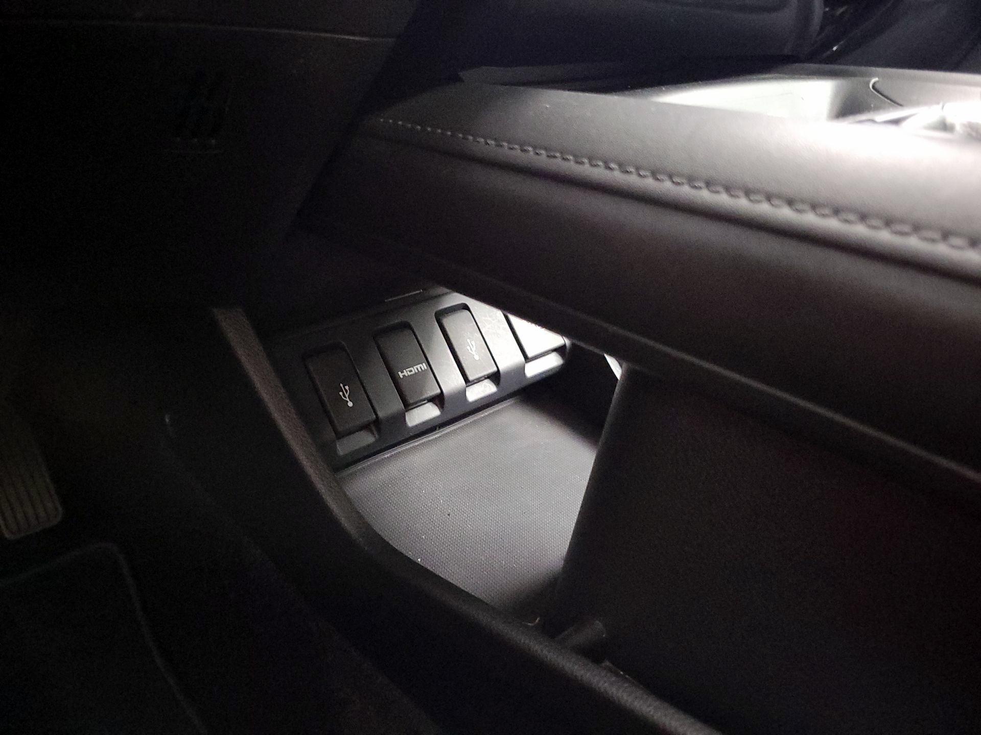 Thumbnail: 2016 Honda HR-V - 19