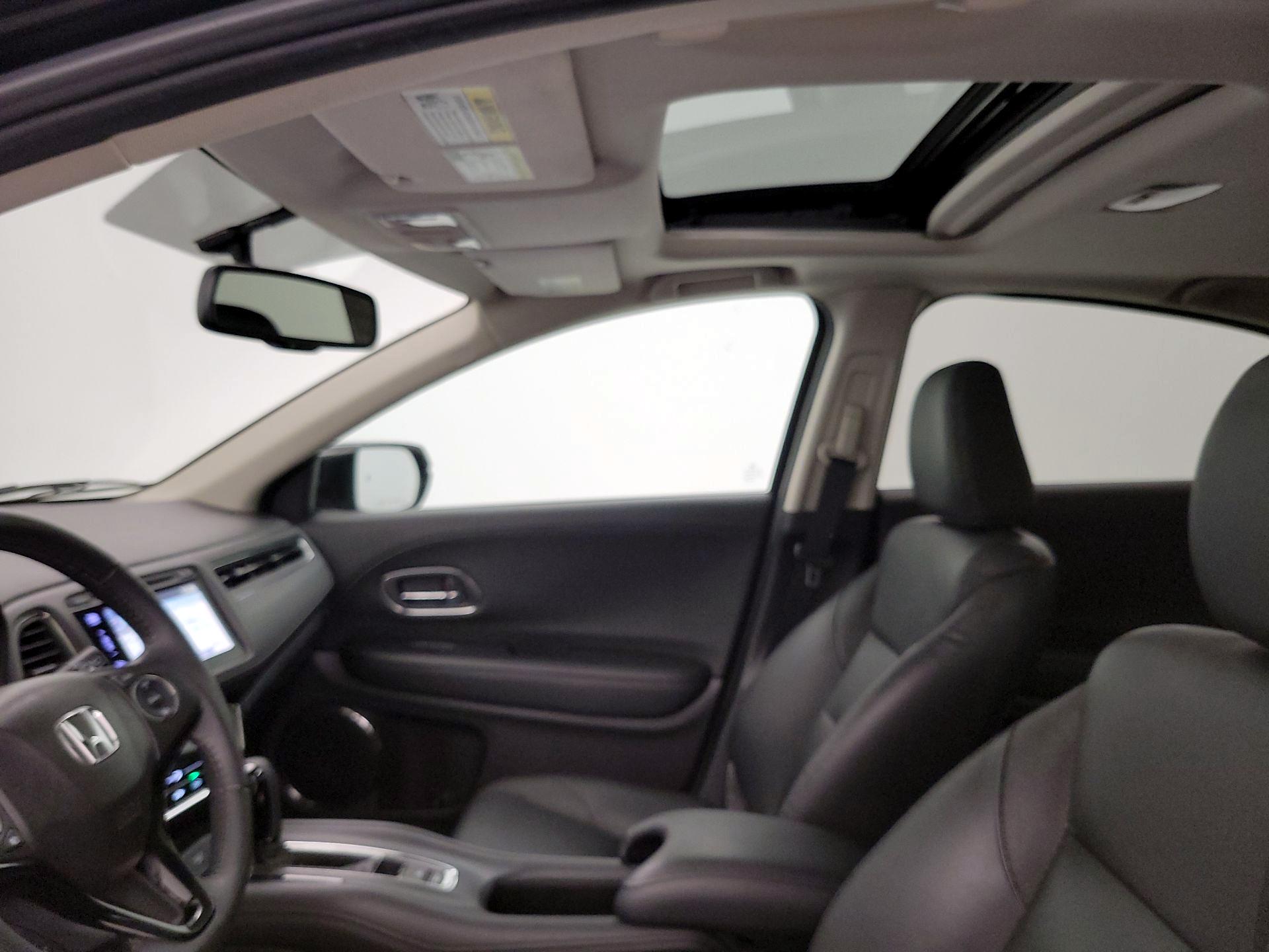 Thumbnail: 2016 Honda HR-V - 20