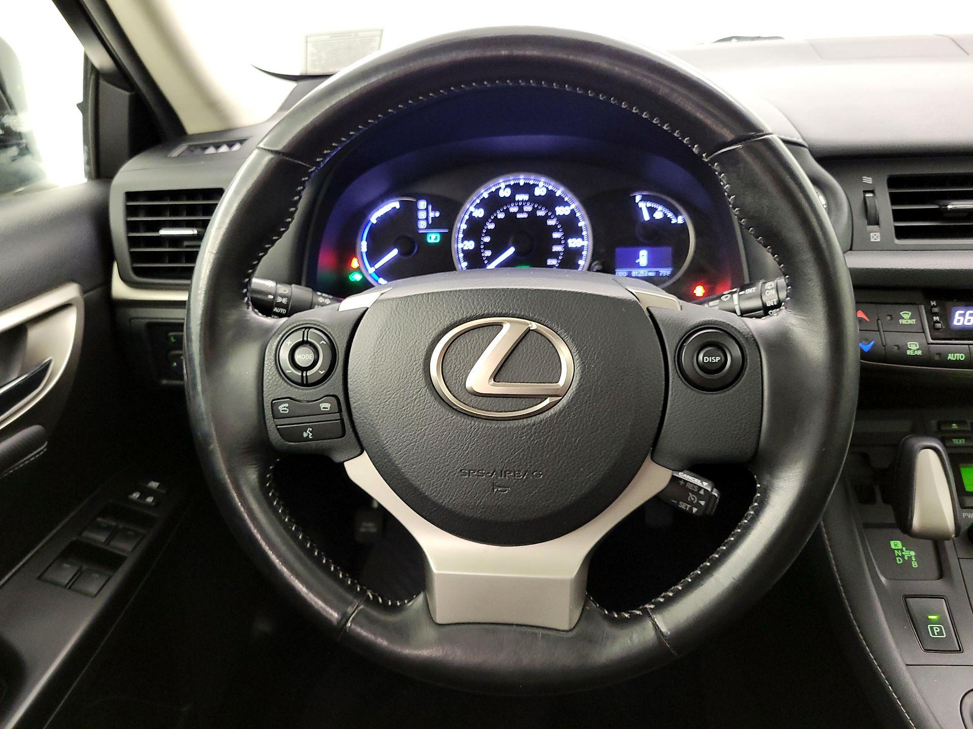 Thumbnail: 2017 Lexus CT - 10