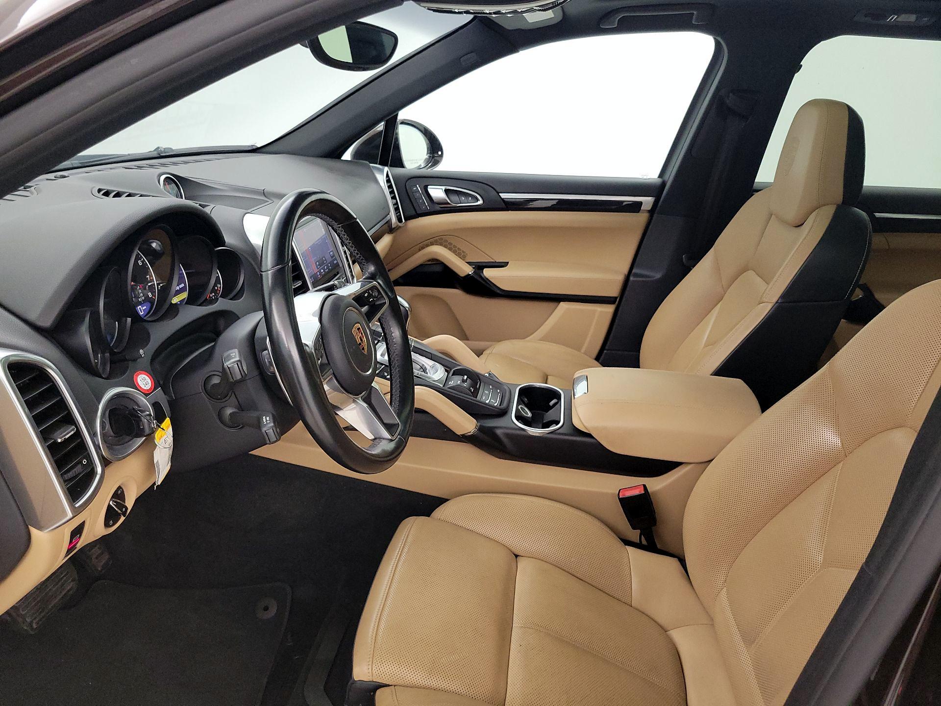 Thumbnail: 2018 Porsche Cayenne - 11
