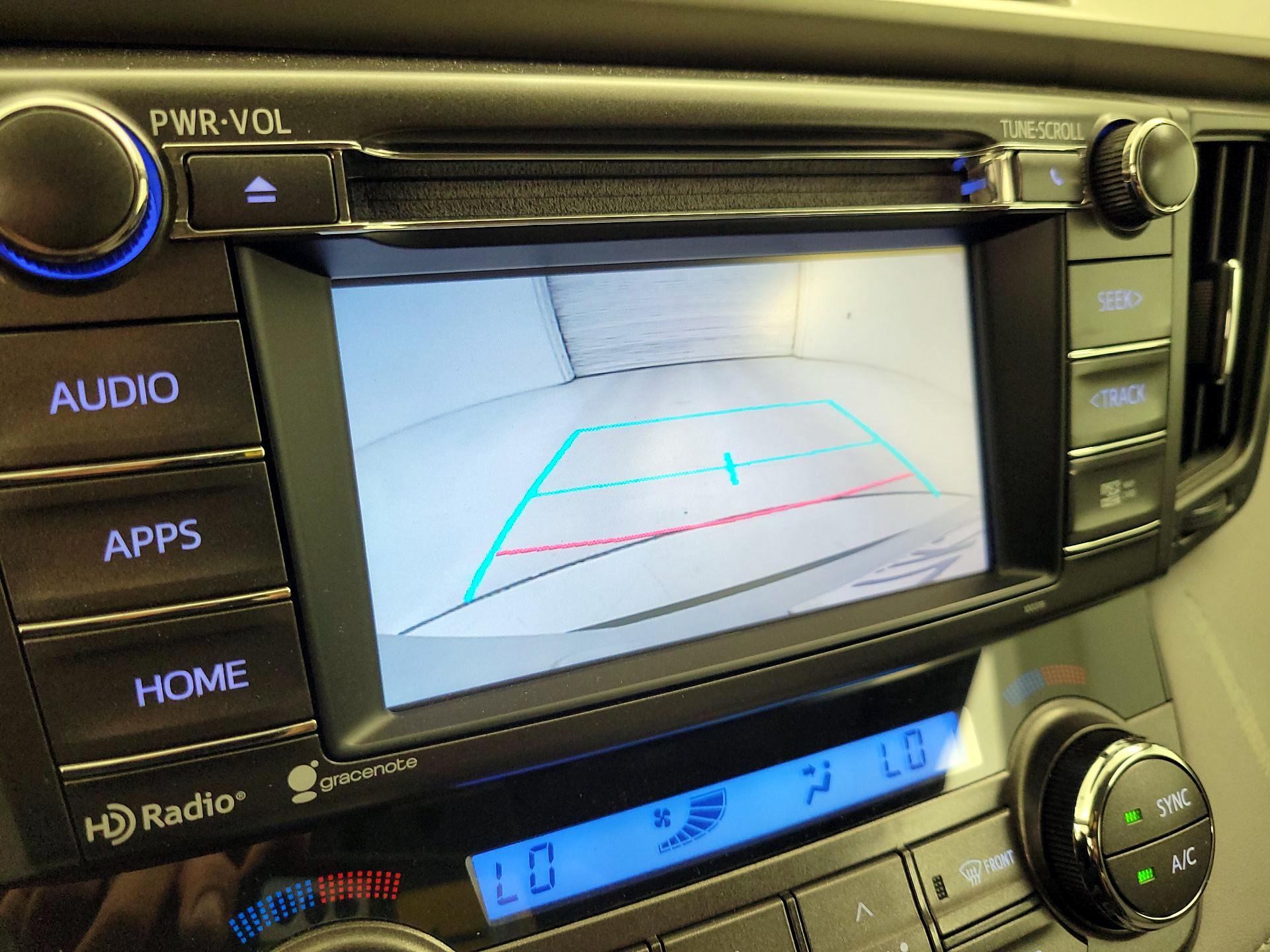Thumbnail: 2015 Toyota RAV4 - 14