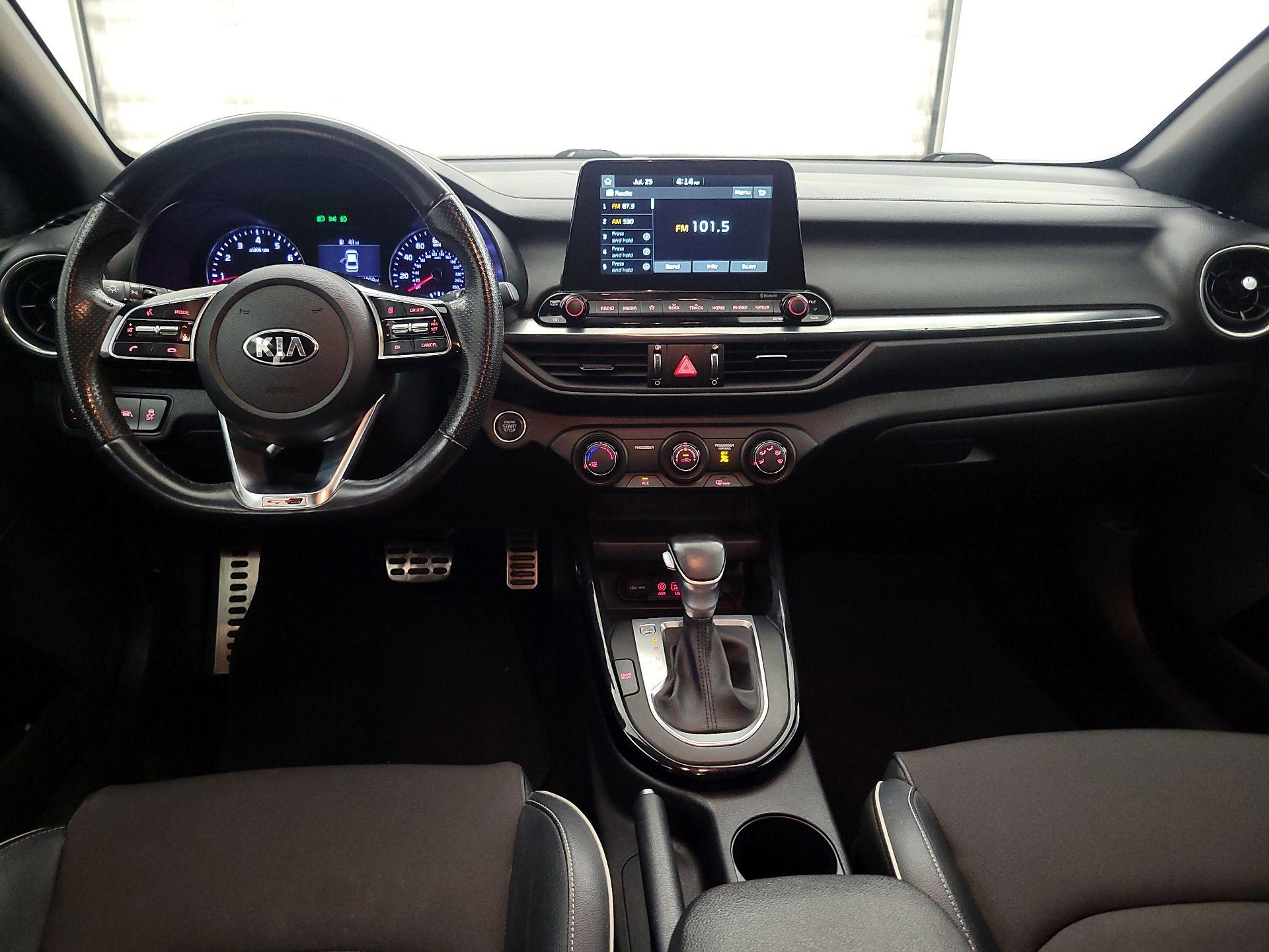 Thumbnail: 2020 Kia Forte - 9