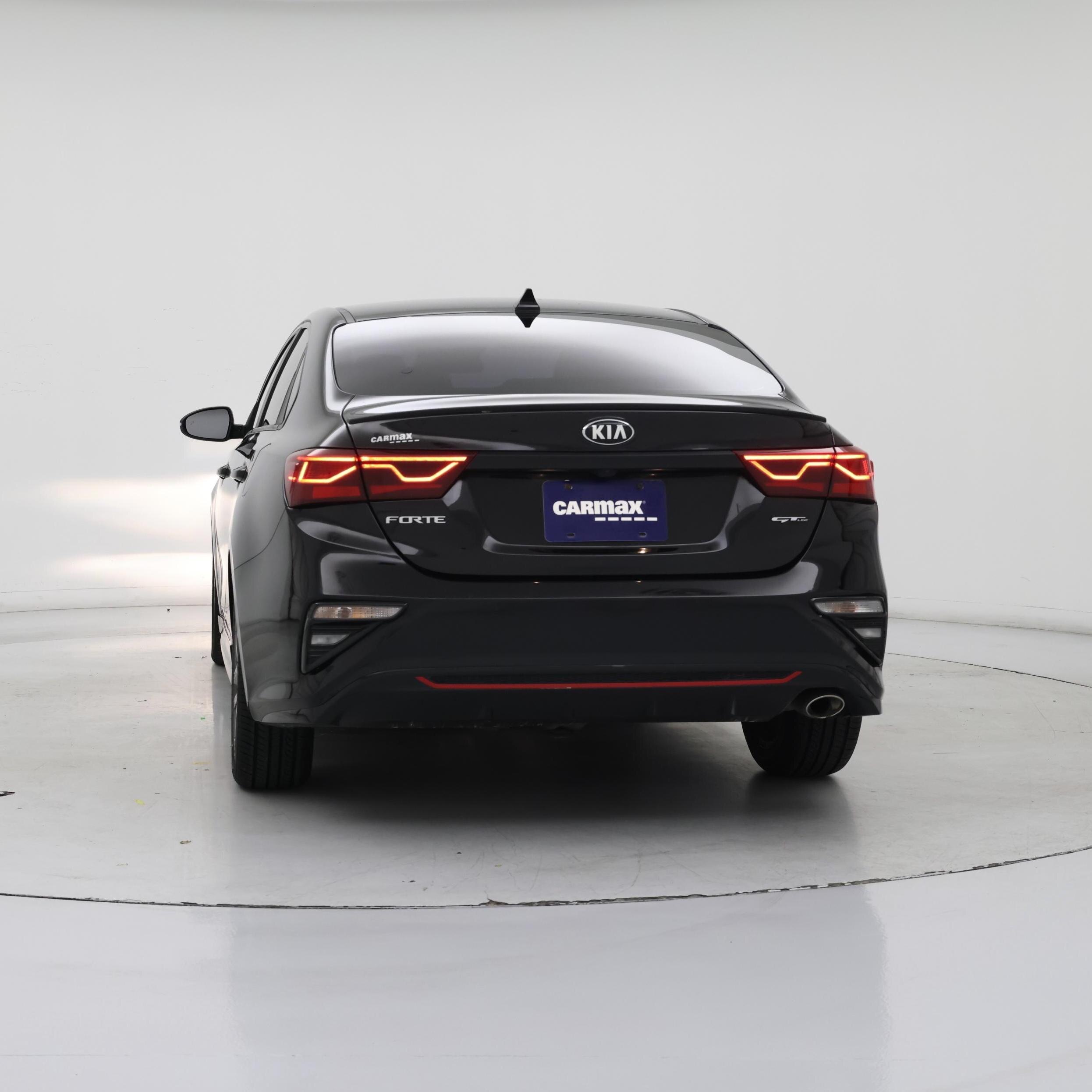 Thumbnail: 2020 Kia Forte - 6