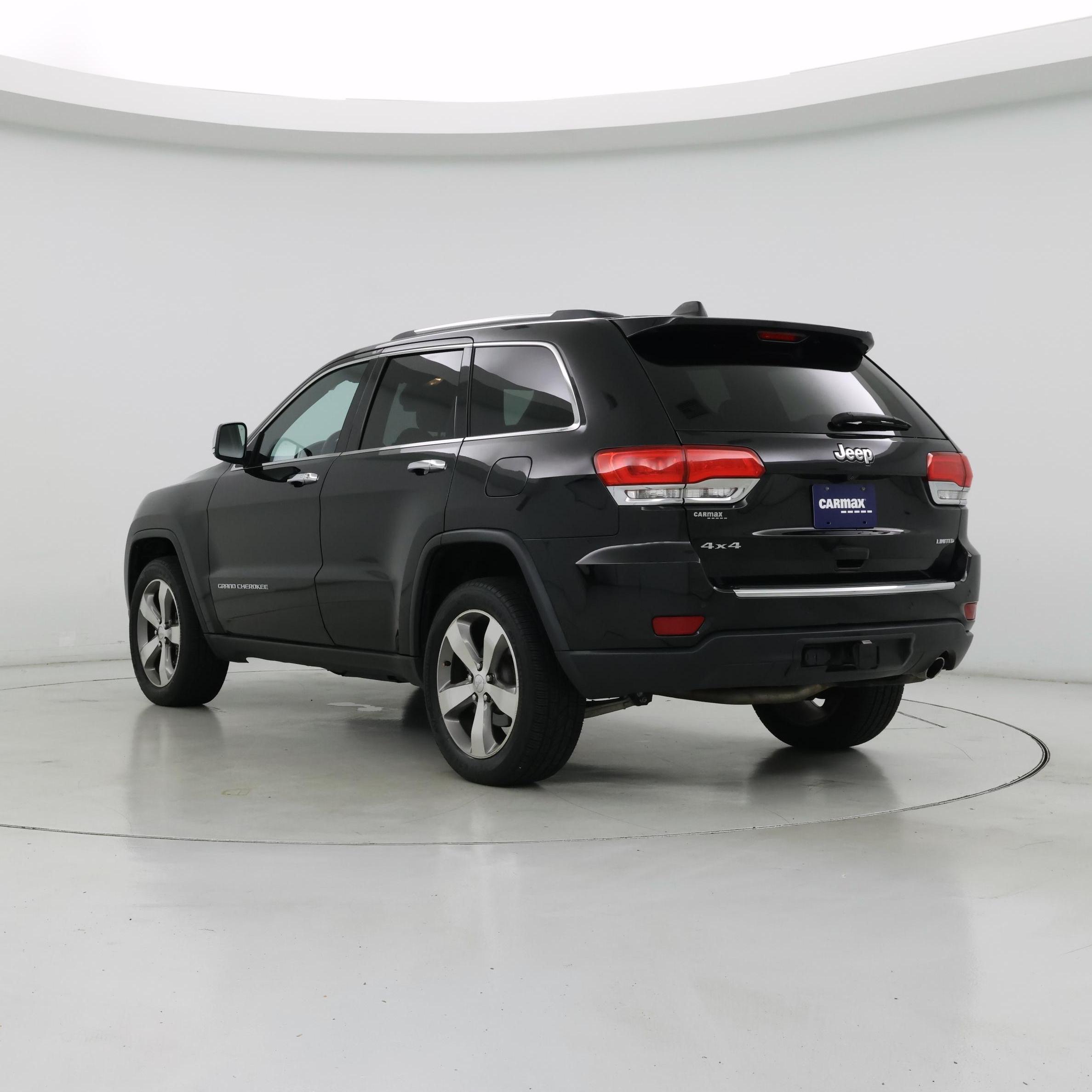 Thumbnail: 2015 Jeep Grand Cherokee - 2