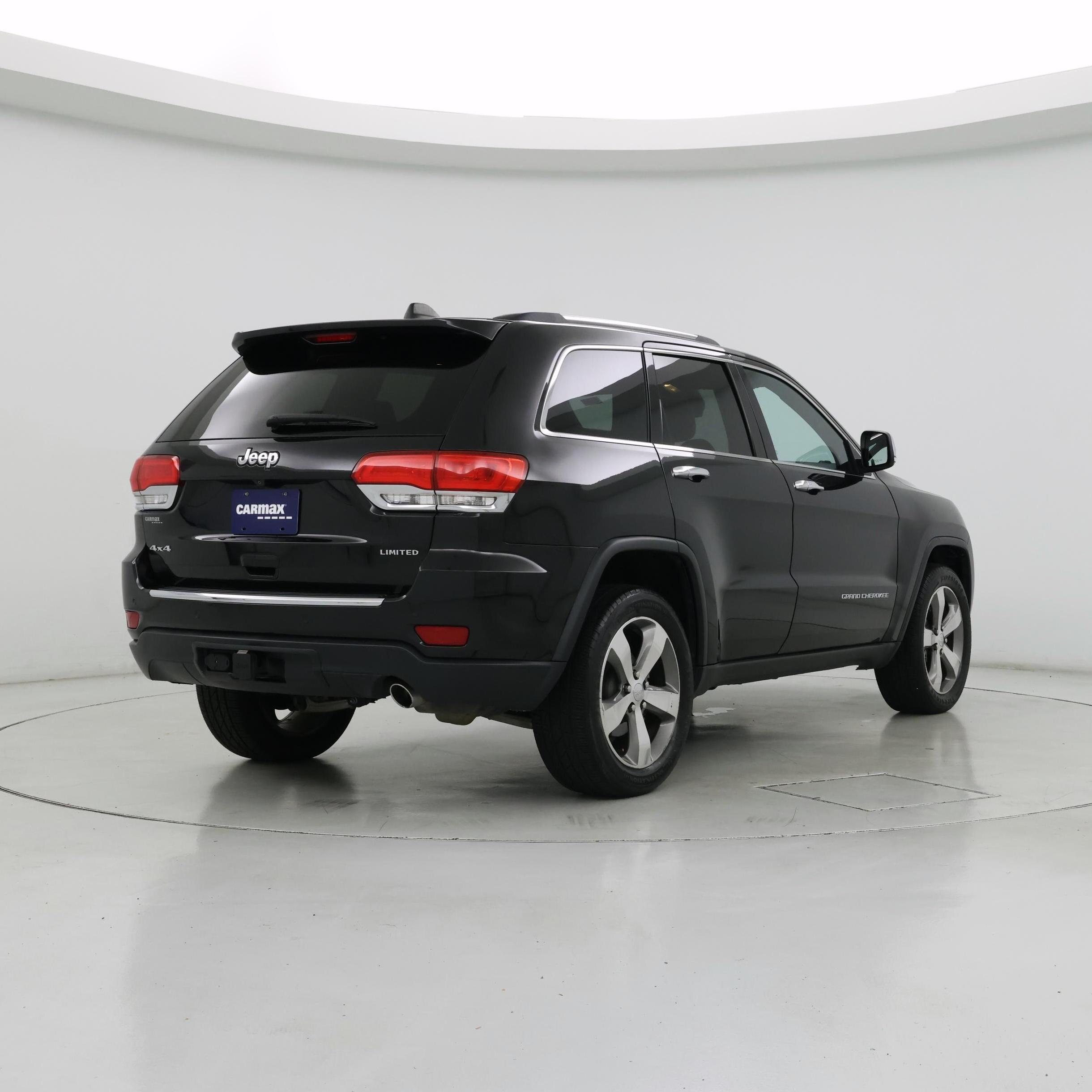 Thumbnail: 2015 Jeep Grand Cherokee - 8