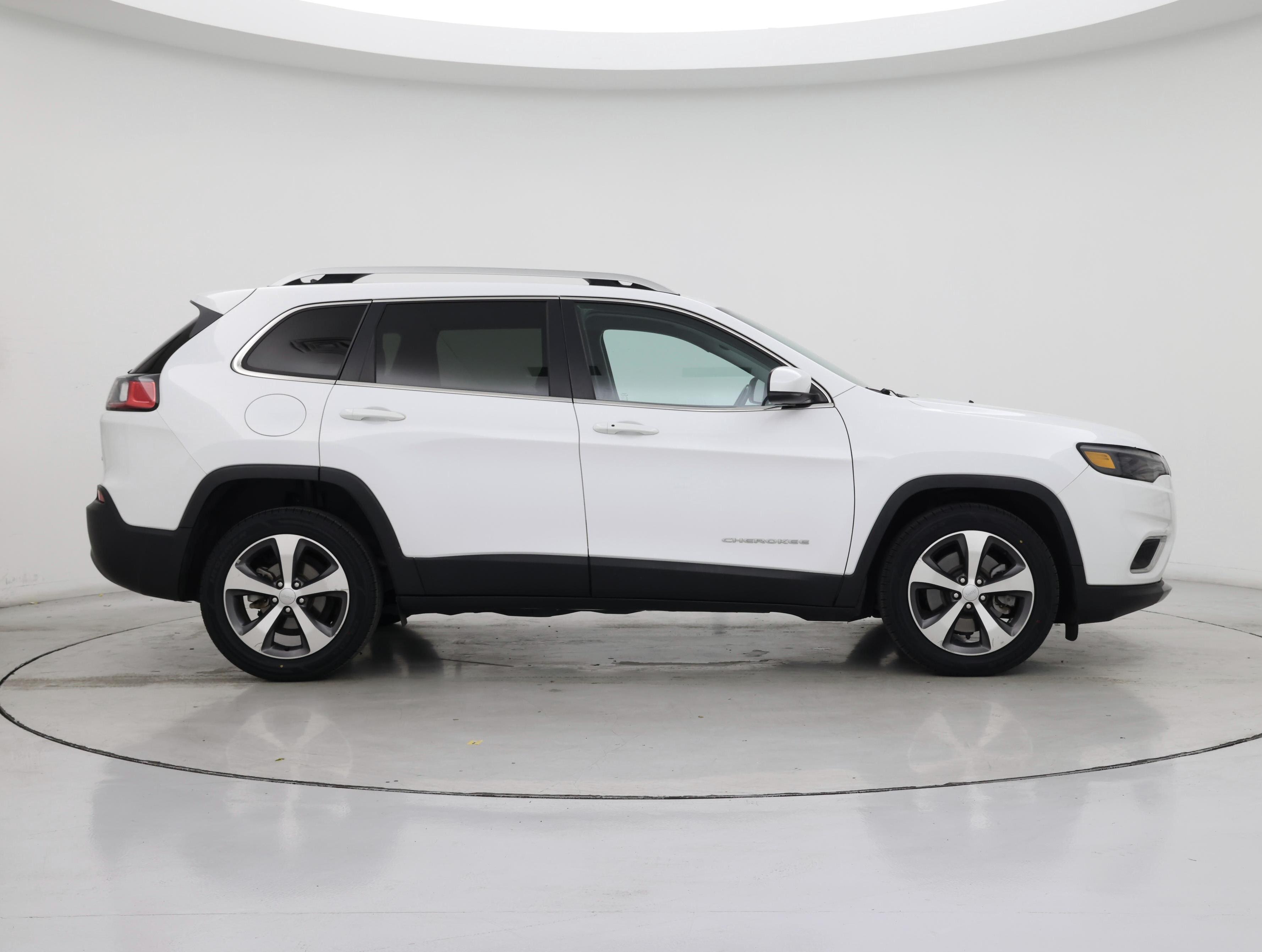 Thumbnail: 2020 Jeep Cherokee - 7