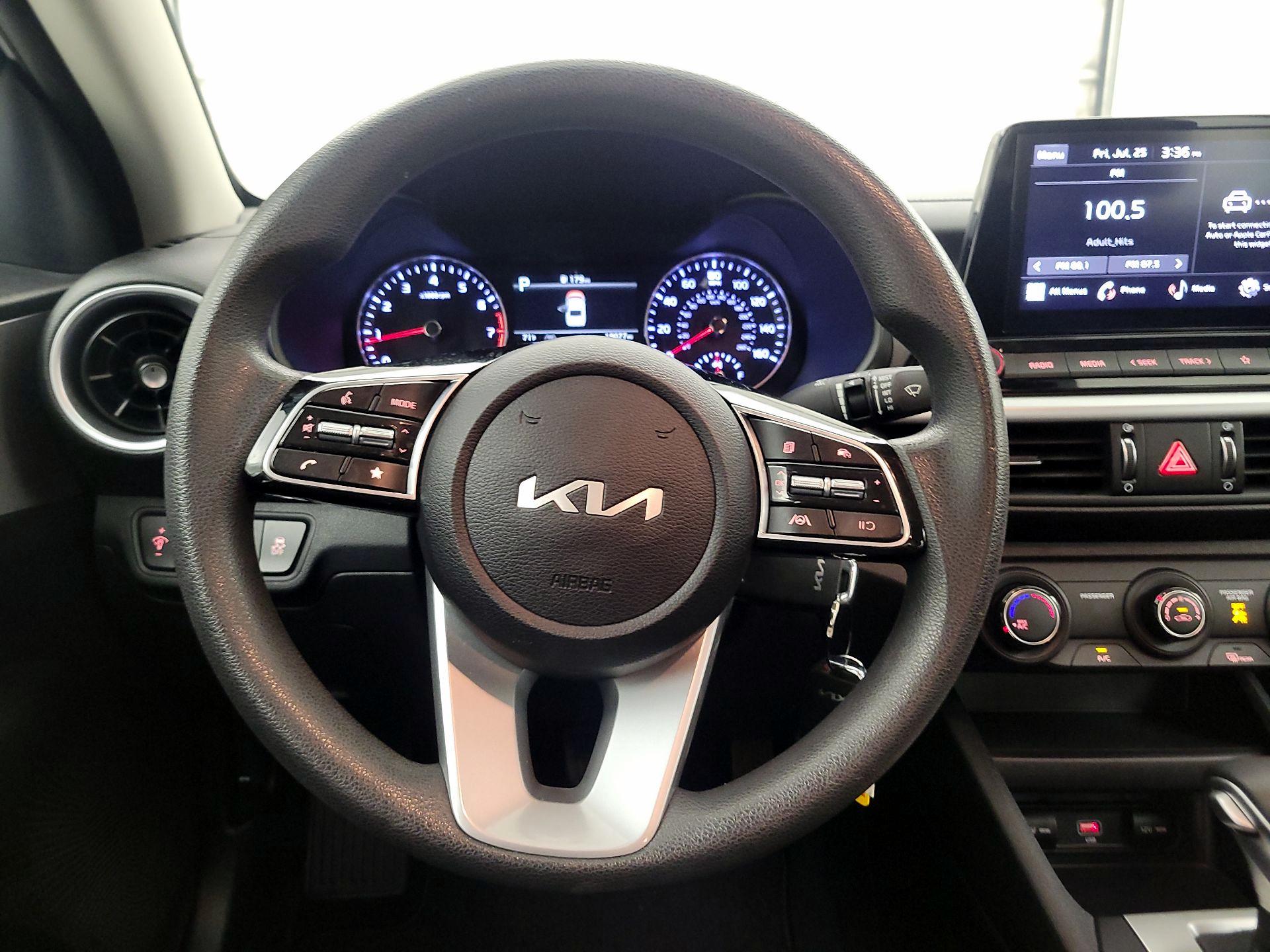 Thumbnail: 2023 Kia Forte - 10