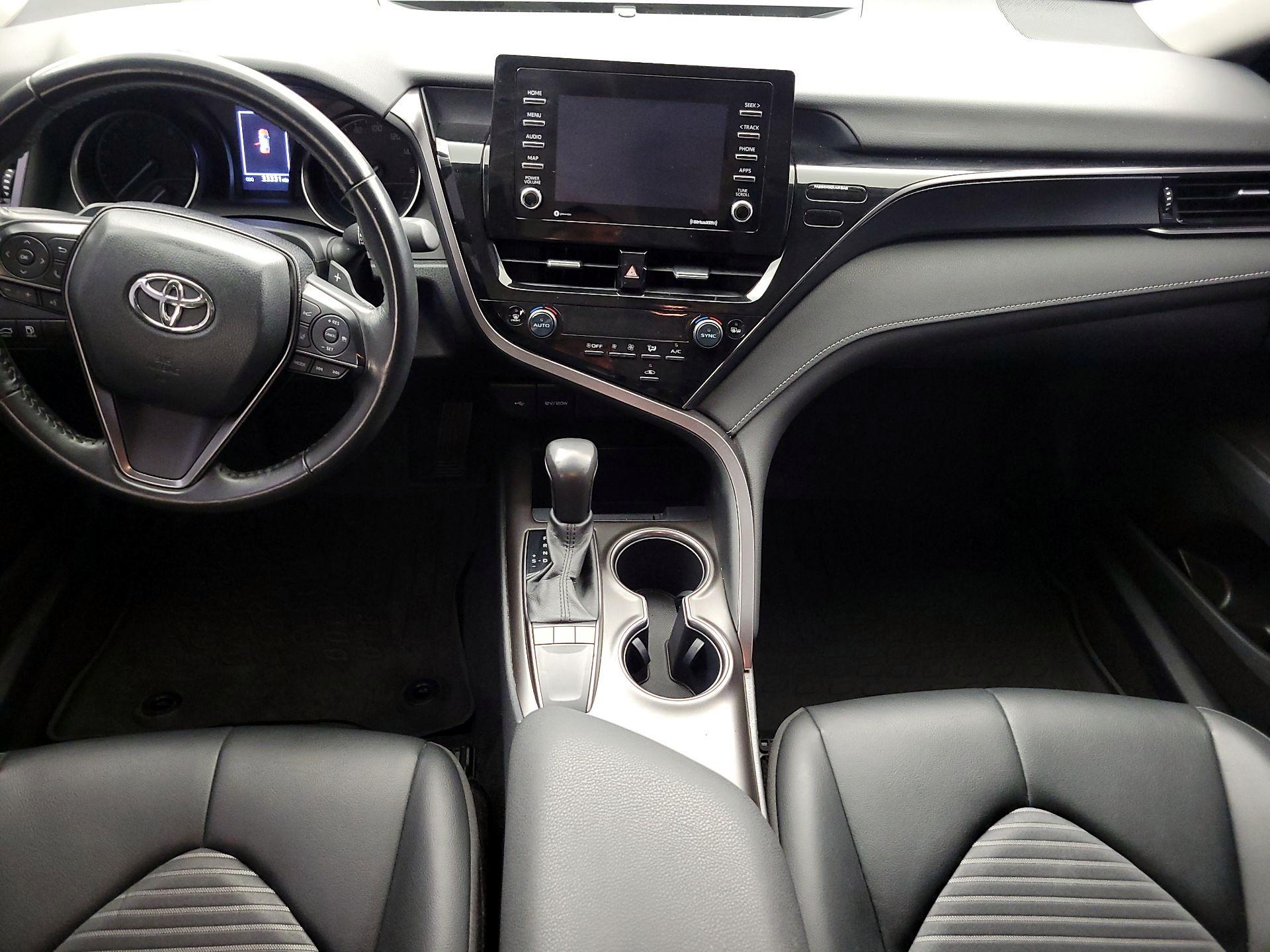 Thumbnail: 2024 Toyota Camry - 9