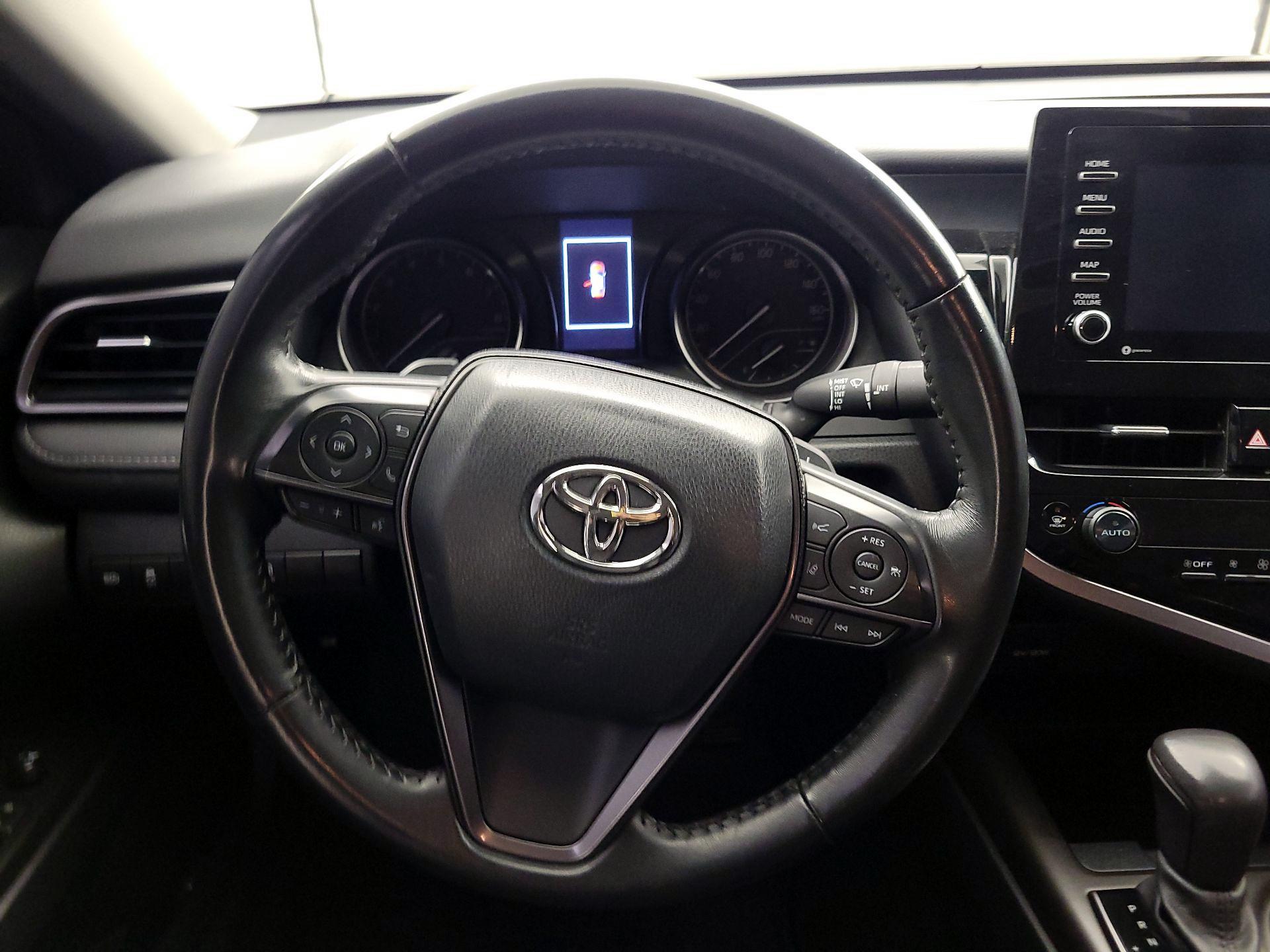 Thumbnail: 2024 Toyota Camry - 10