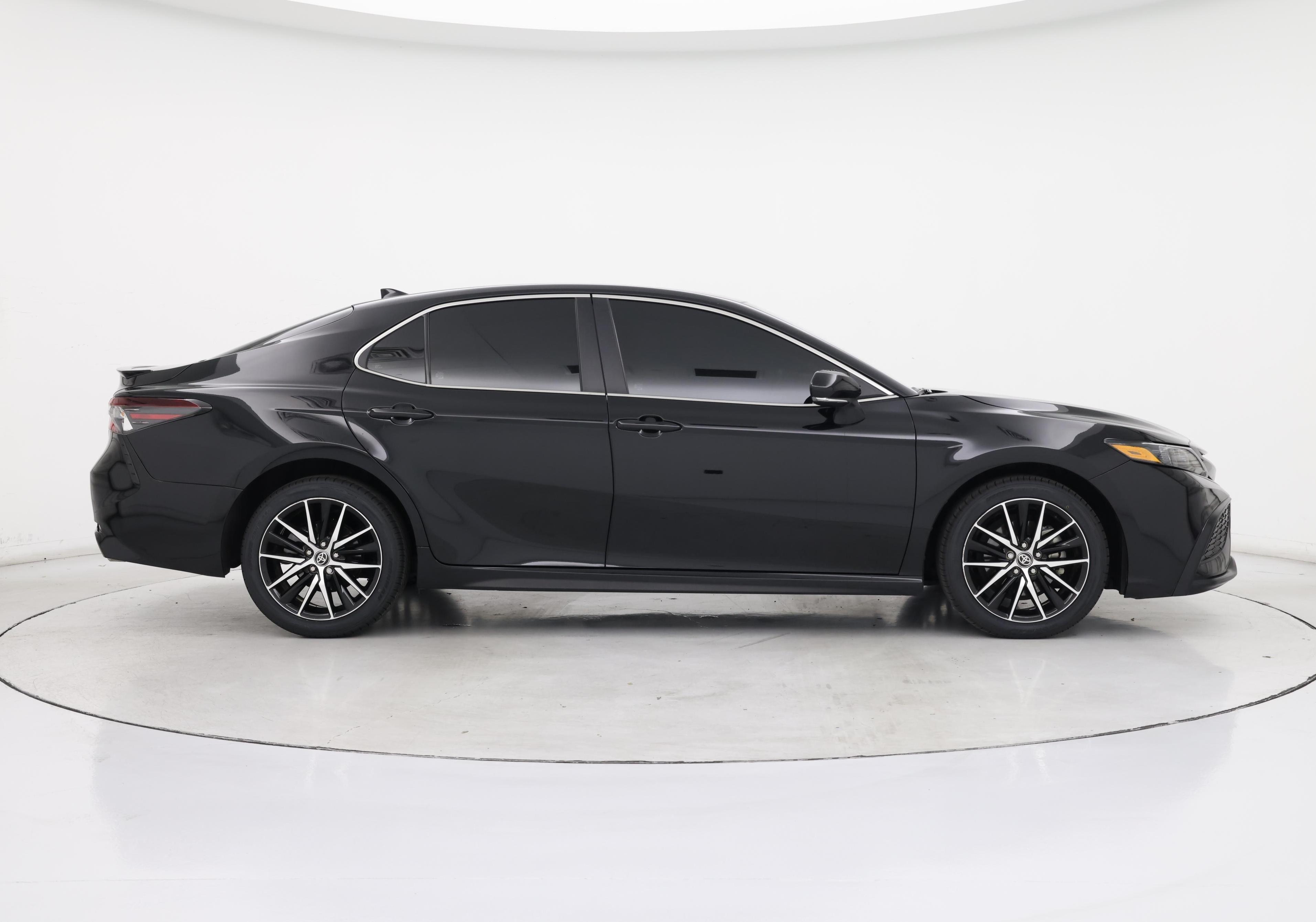 Thumbnail: 2024 Toyota Camry - 7