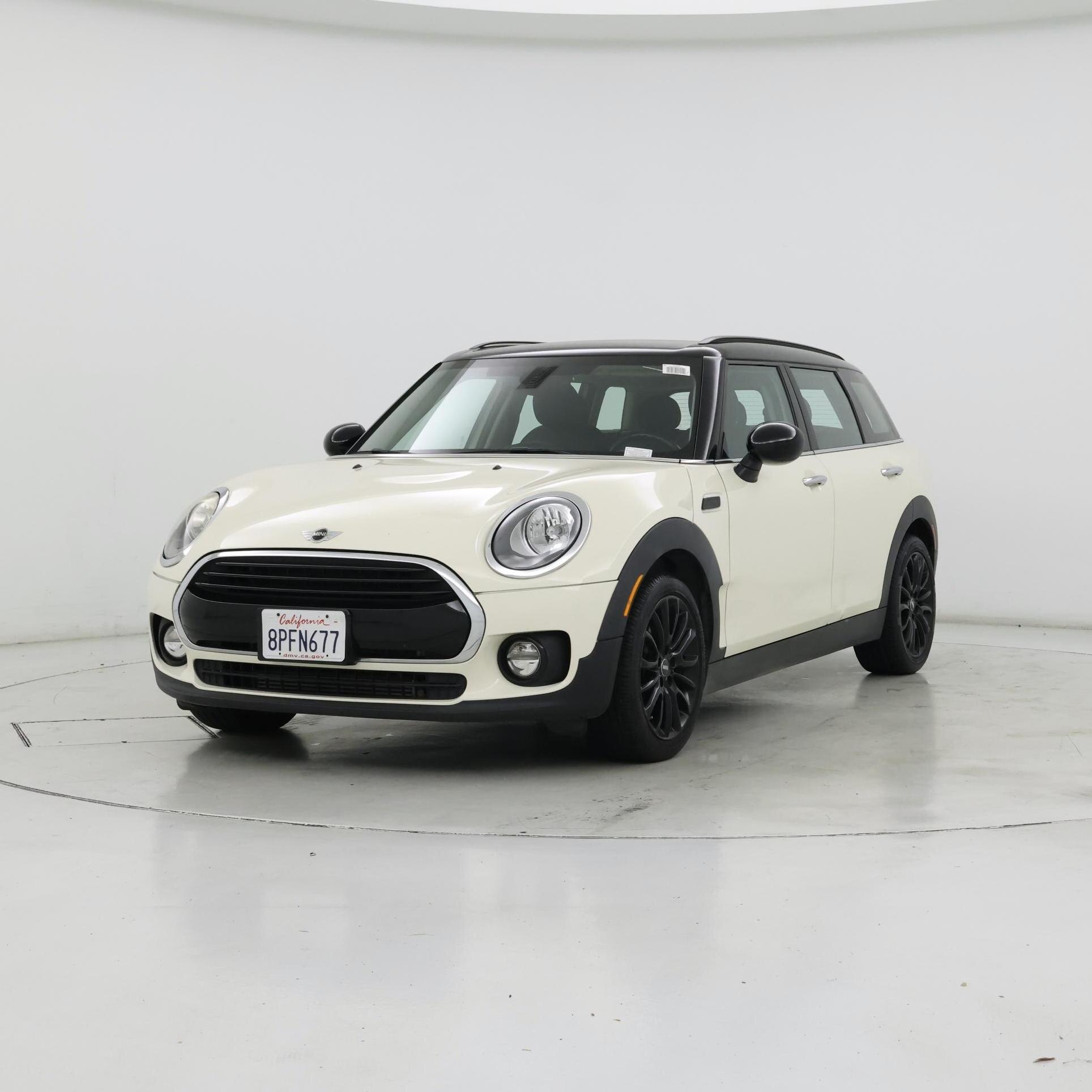 Thumbnail: 2017 MINI Cooper Clubman - 4