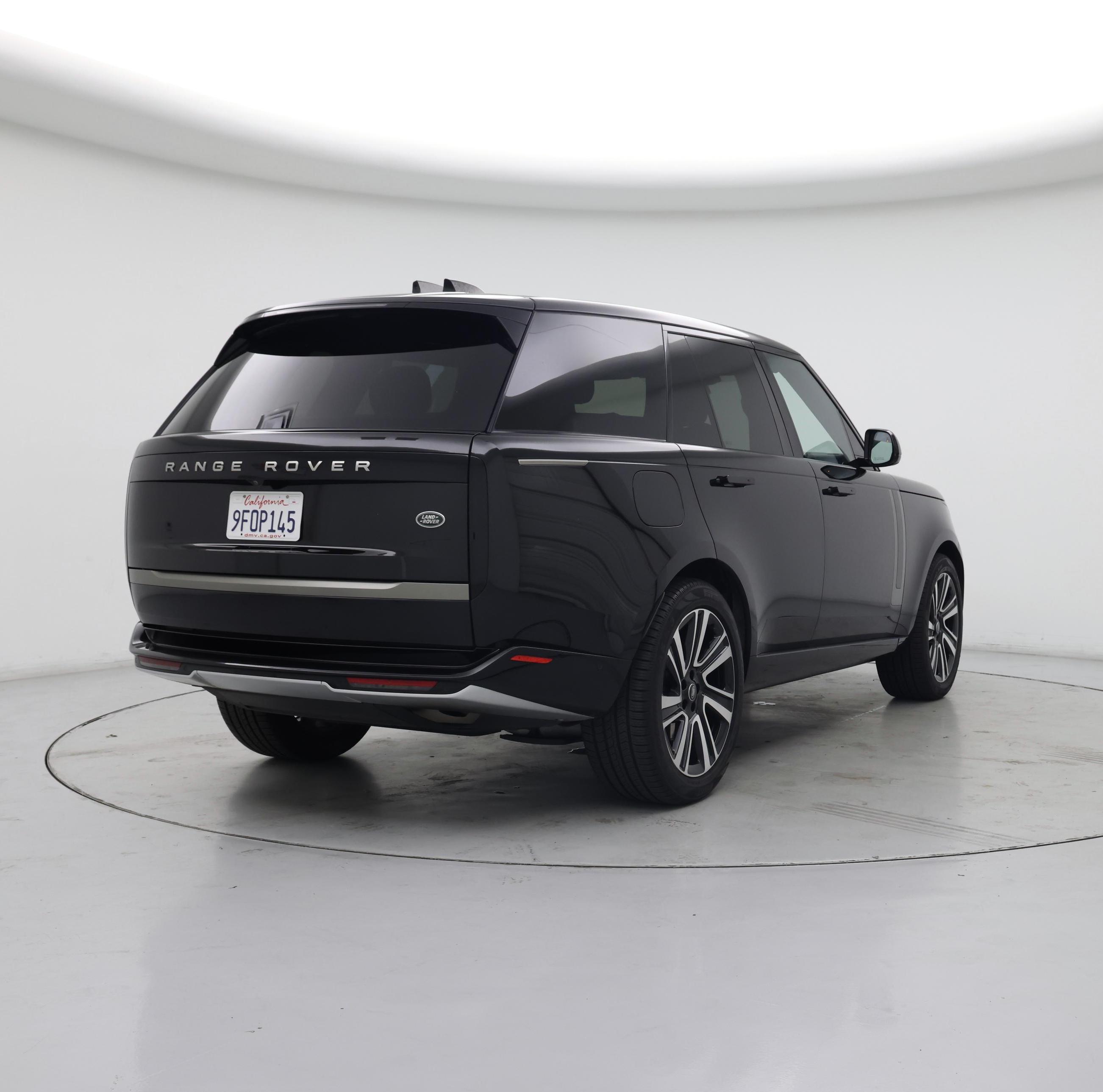 Thumbnail: 2023 Land Rover Range Rover - 8