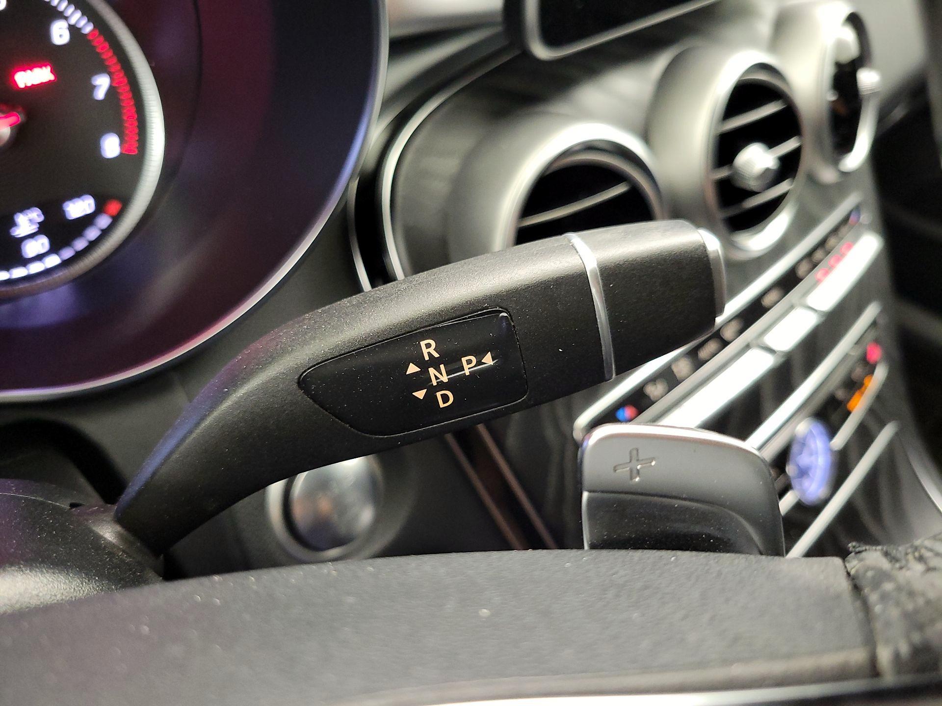 Thumbnail: 2017 Mercedes-Benz C-Class - 18