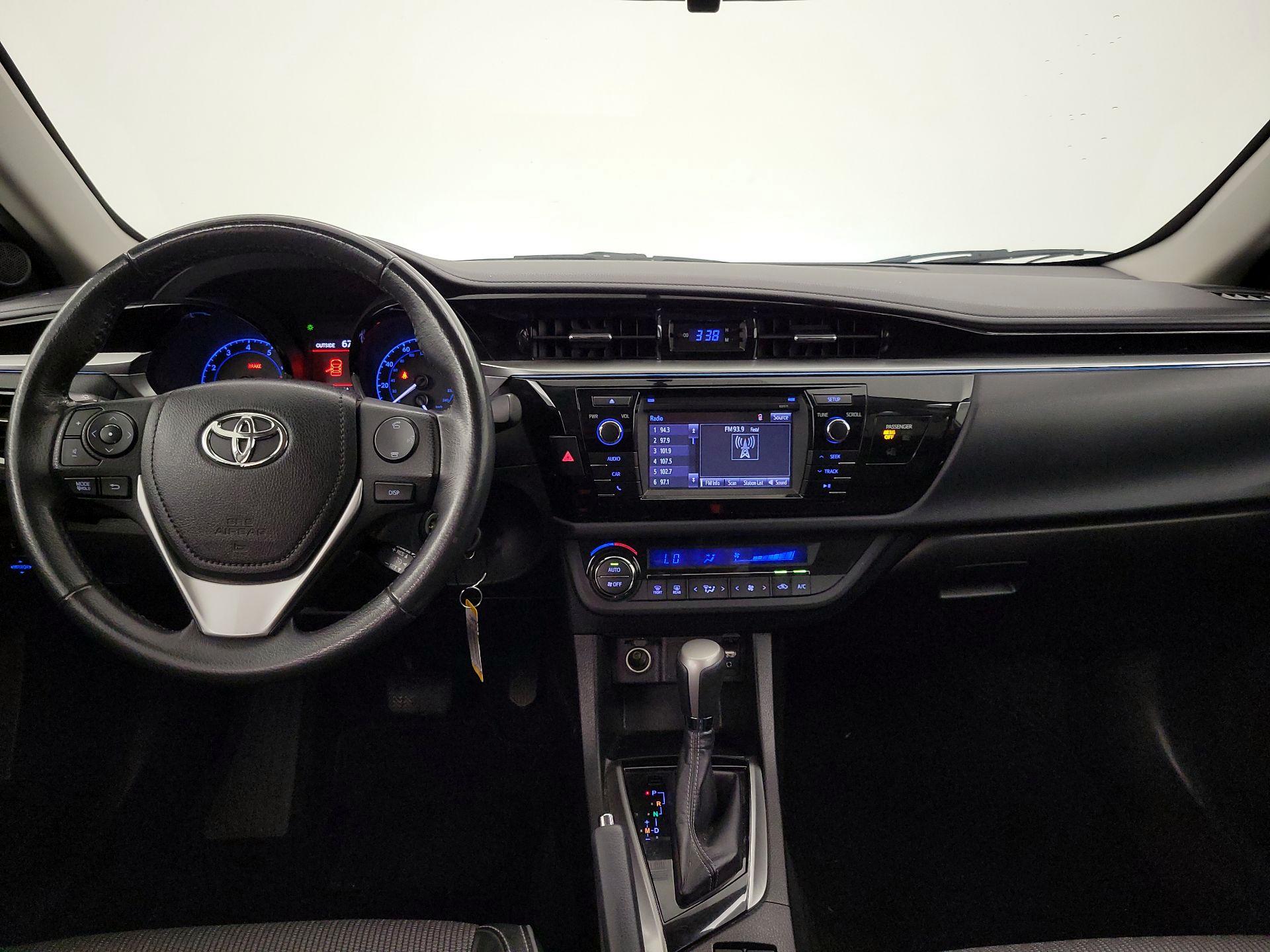 Thumbnail: 2016 Toyota Corolla - 9