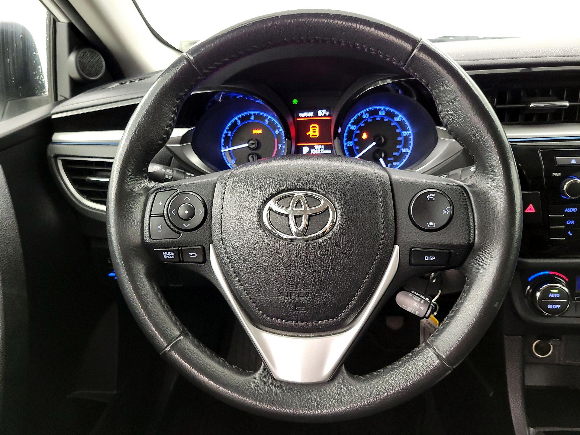 Thumbnail: 2016 Toyota Corolla - 10