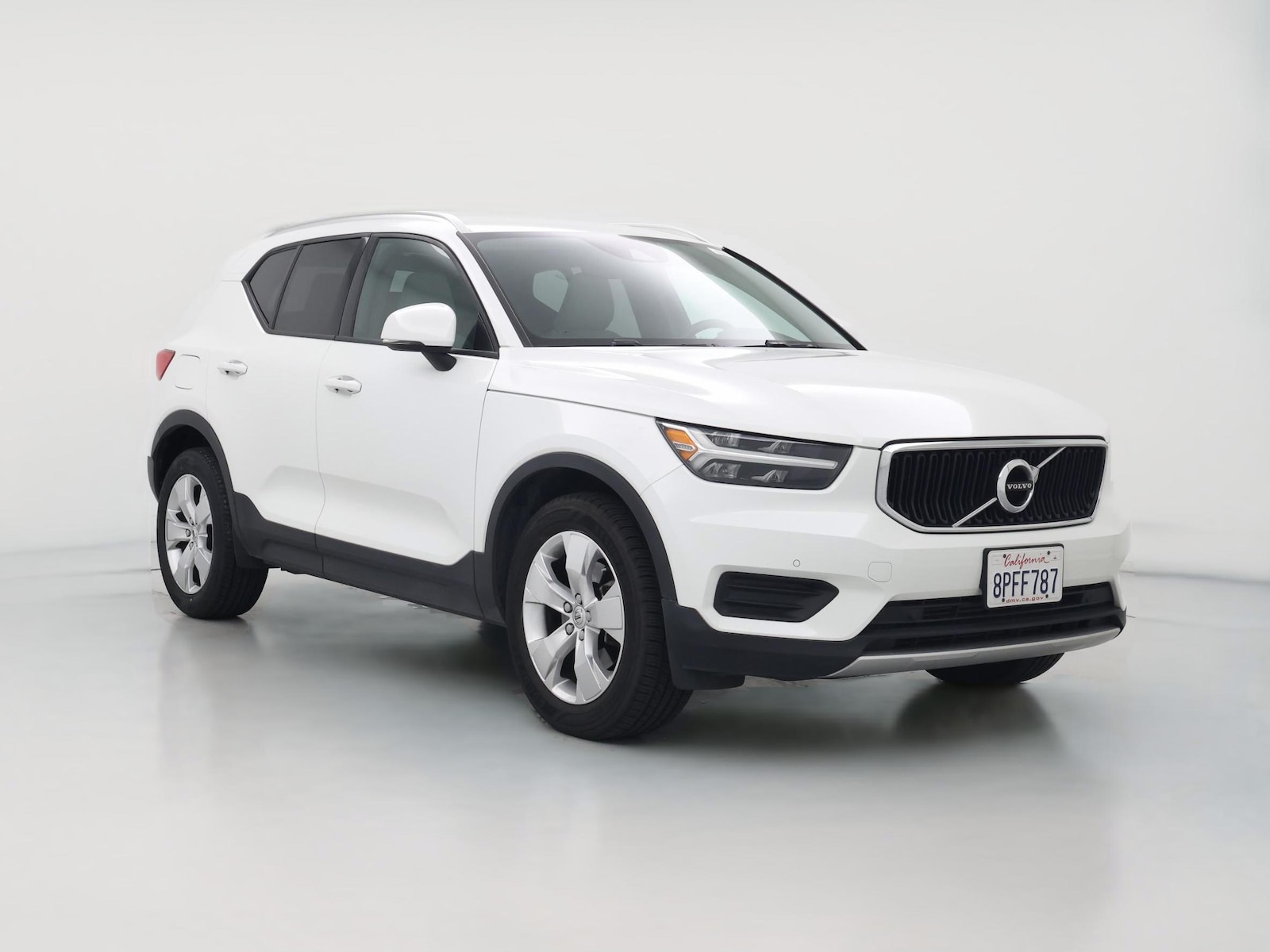 2020 Volvo XC40 Momentum