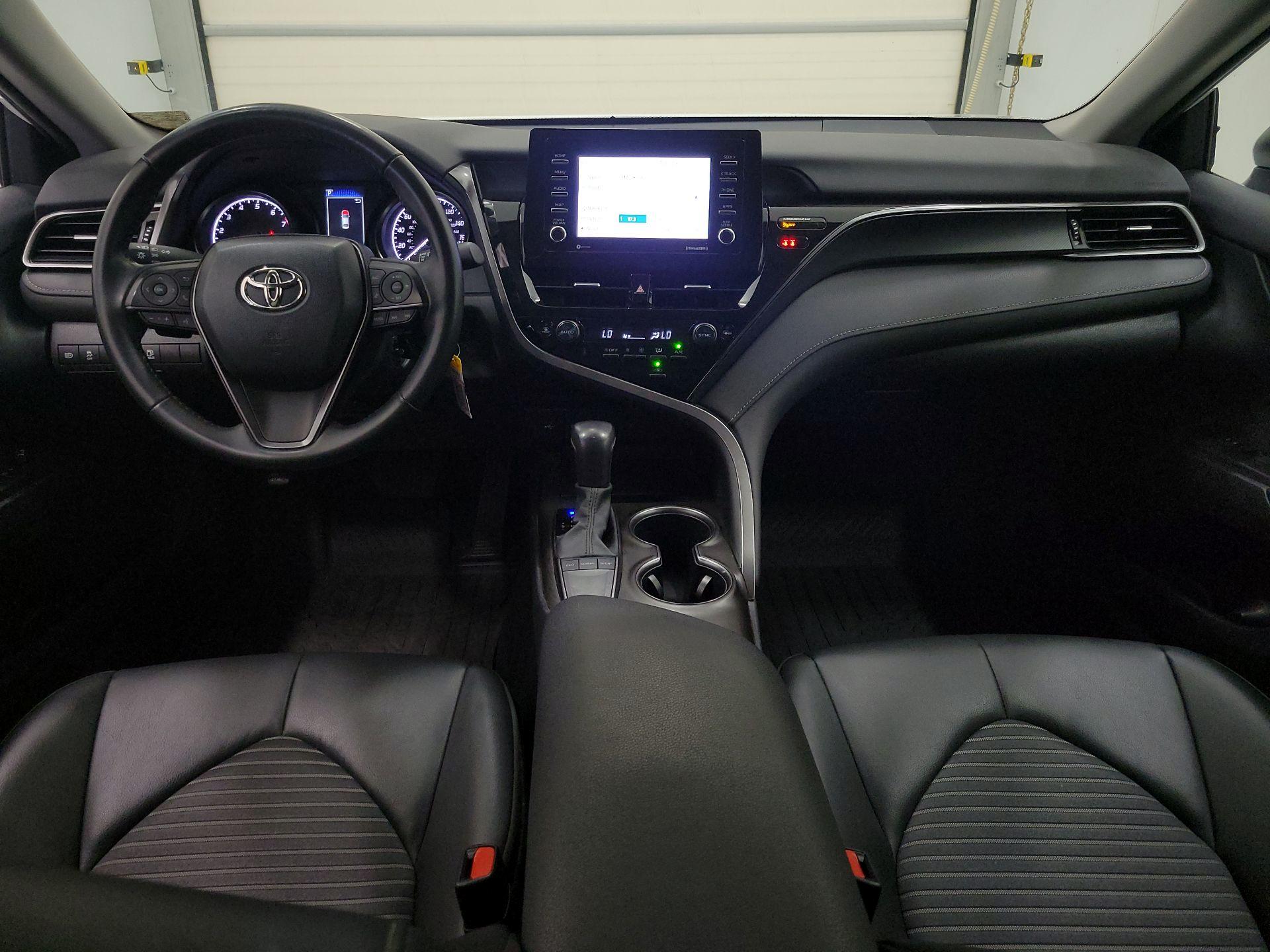 Thumbnail: 2023 Toyota Camry - 9