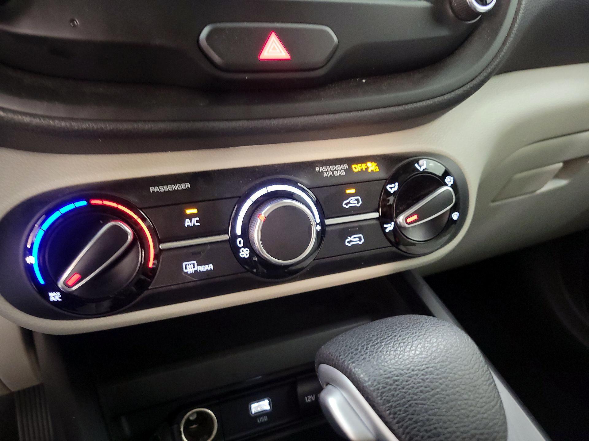 Thumbnail: 2023 Kia Soul - 16
