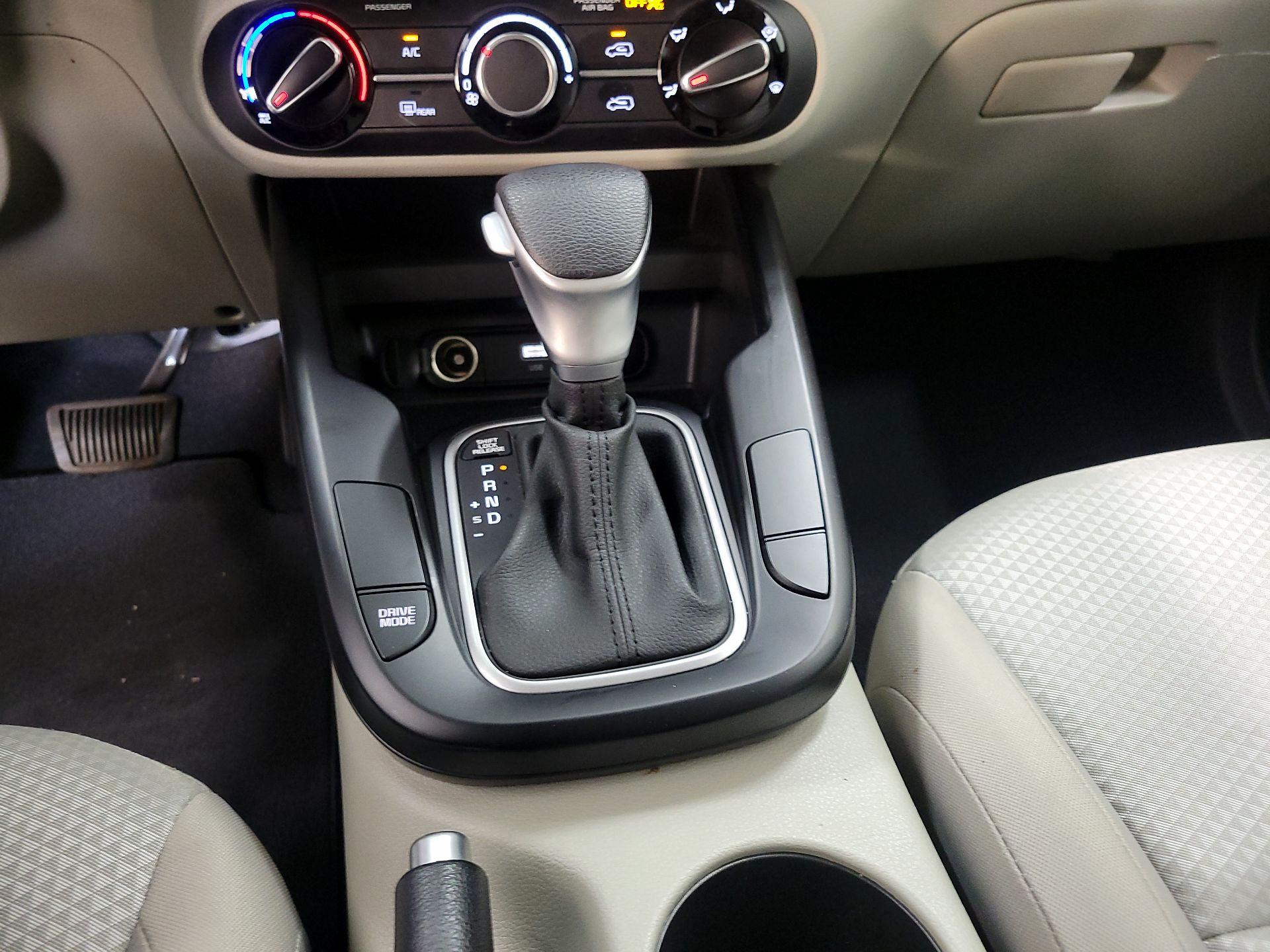 Thumbnail: 2023 Kia Soul - 17