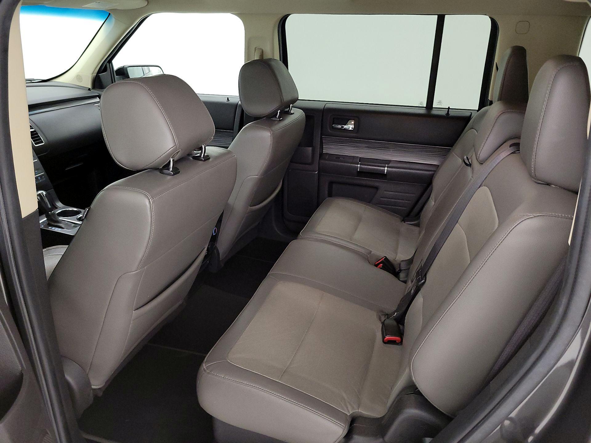 Thumbnail: 2019 Ford Flex - 20