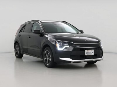 Black 2023 Kia Niro EX