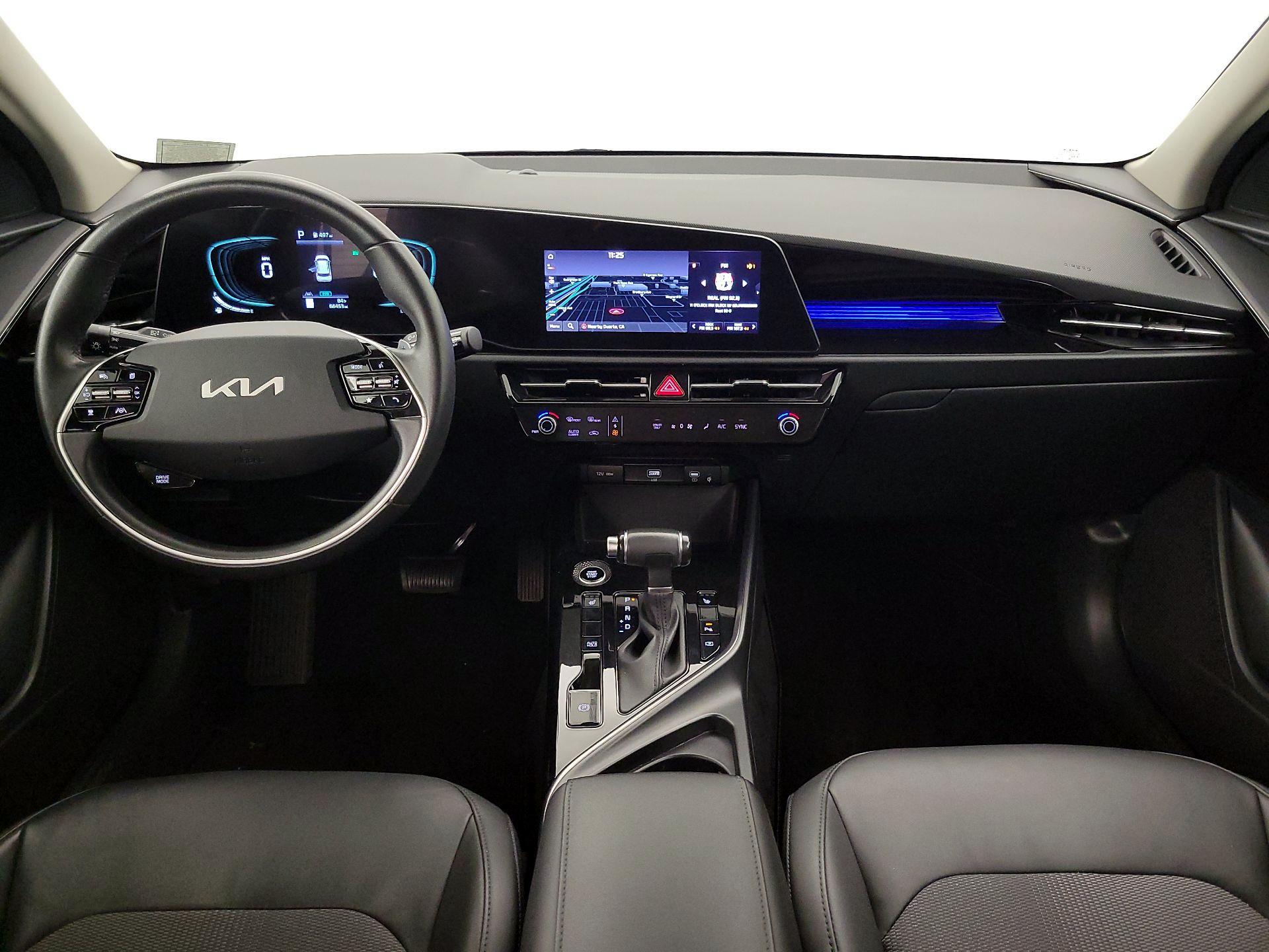 Thumbnail: 2023 Kia Niro - 9