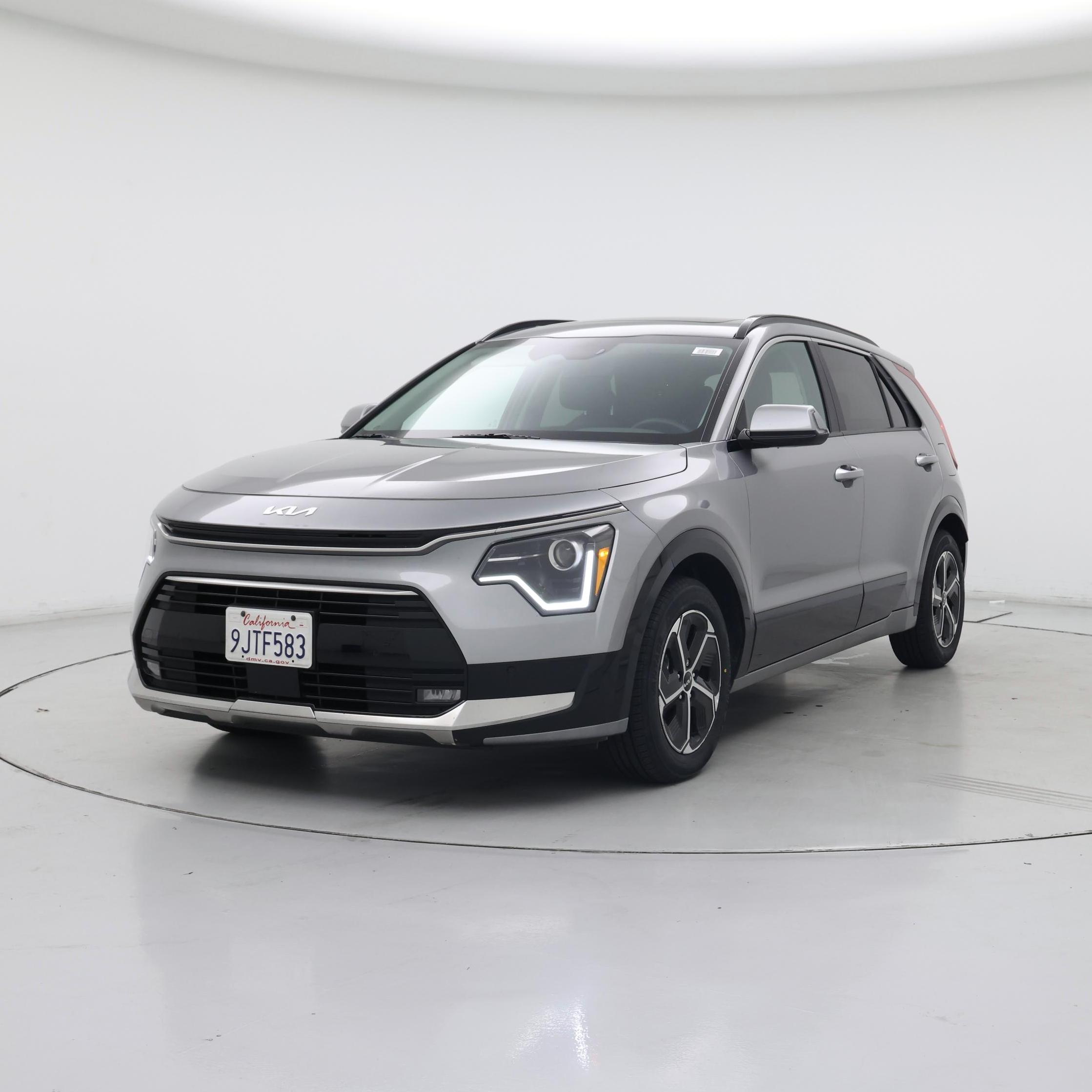 Thumbnail: 2024 Kia Niro - 4
