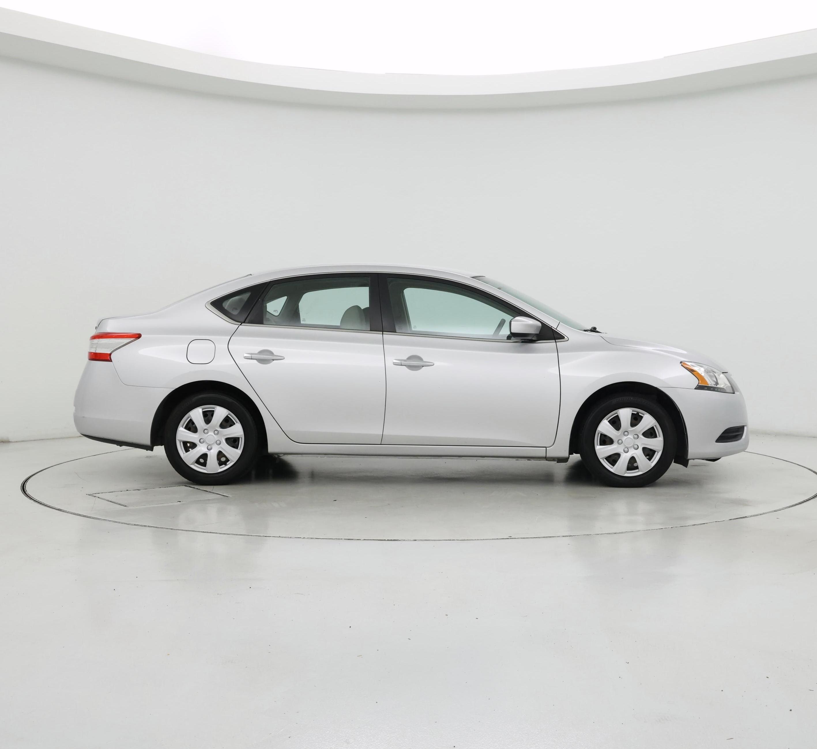 Thumbnail: 2013 Nissan Sentra - 7
