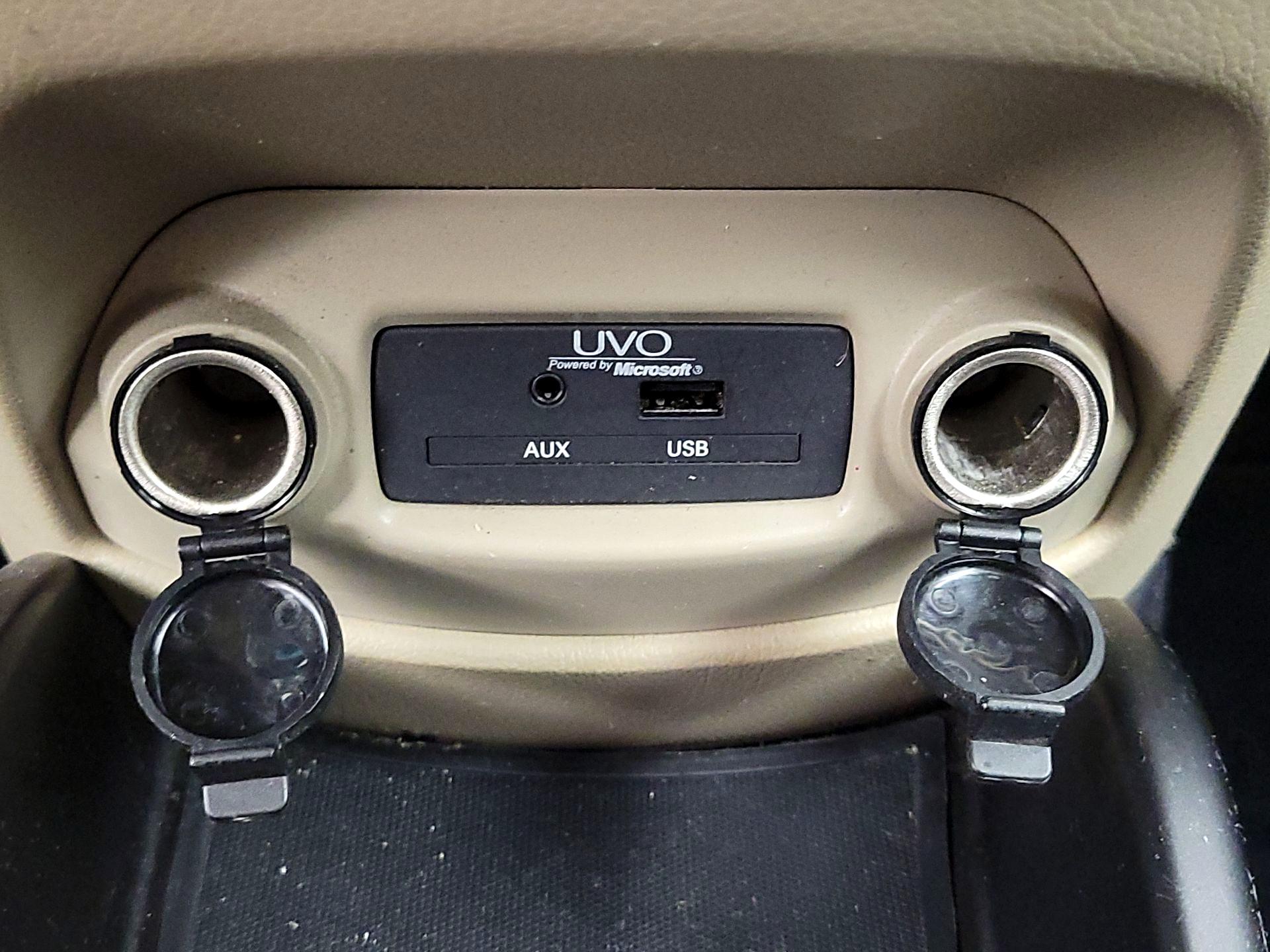 Thumbnail: 2013 Kia Soul - 18