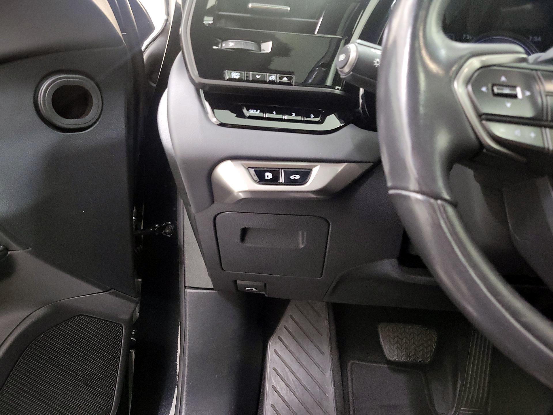 Thumbnail: 2024 Lexus RX - 13