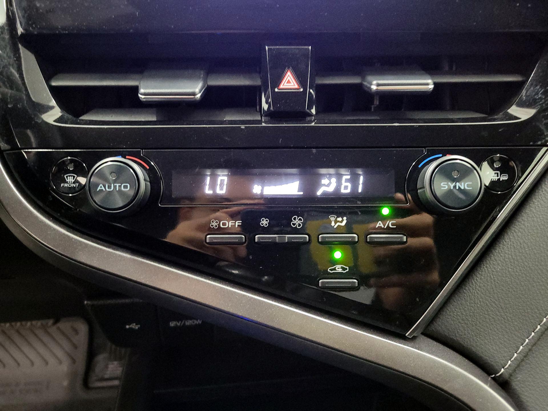 Thumbnail: 2024 Toyota Camry - 17