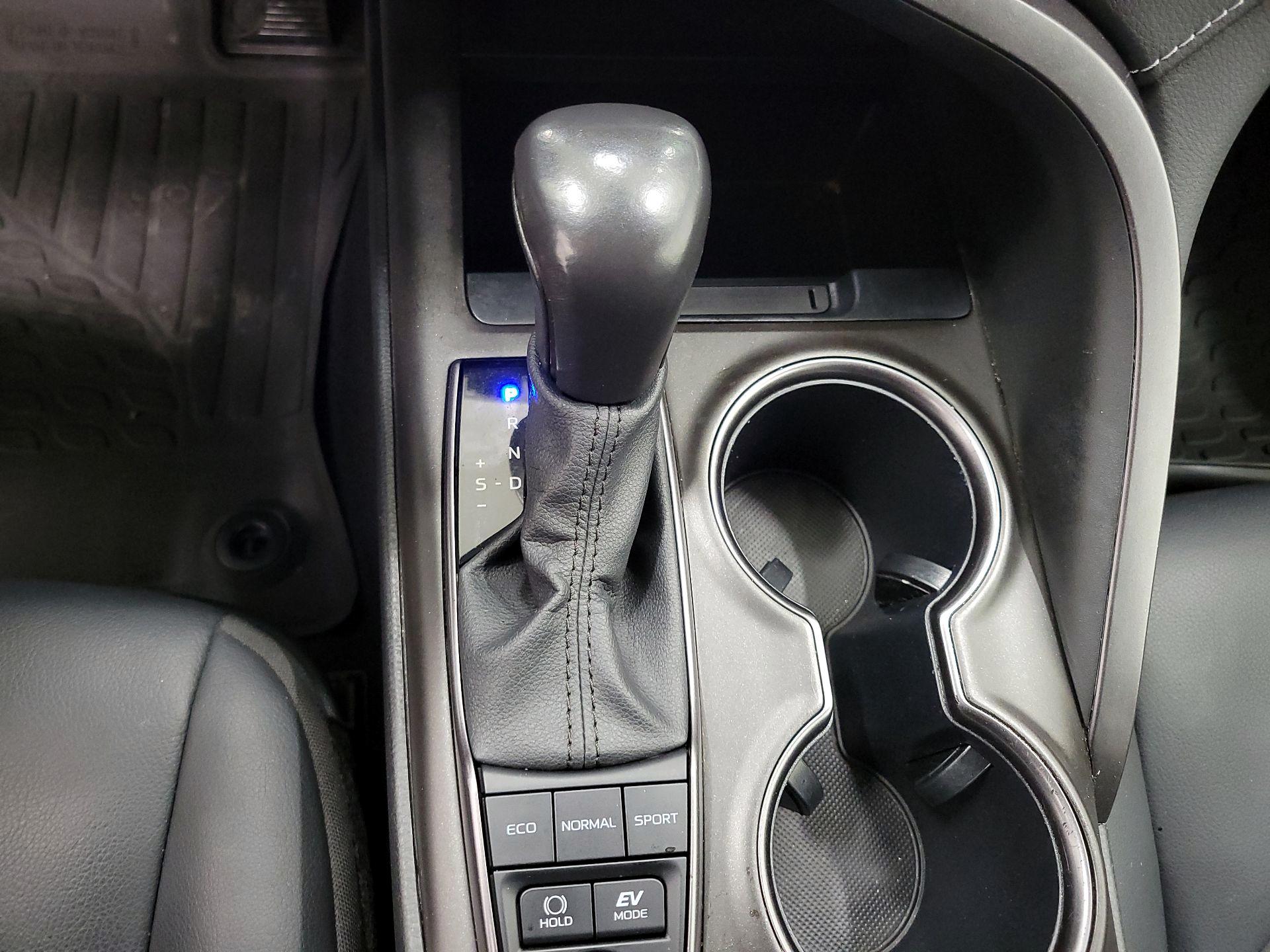 Thumbnail: 2024 Toyota Camry - 18