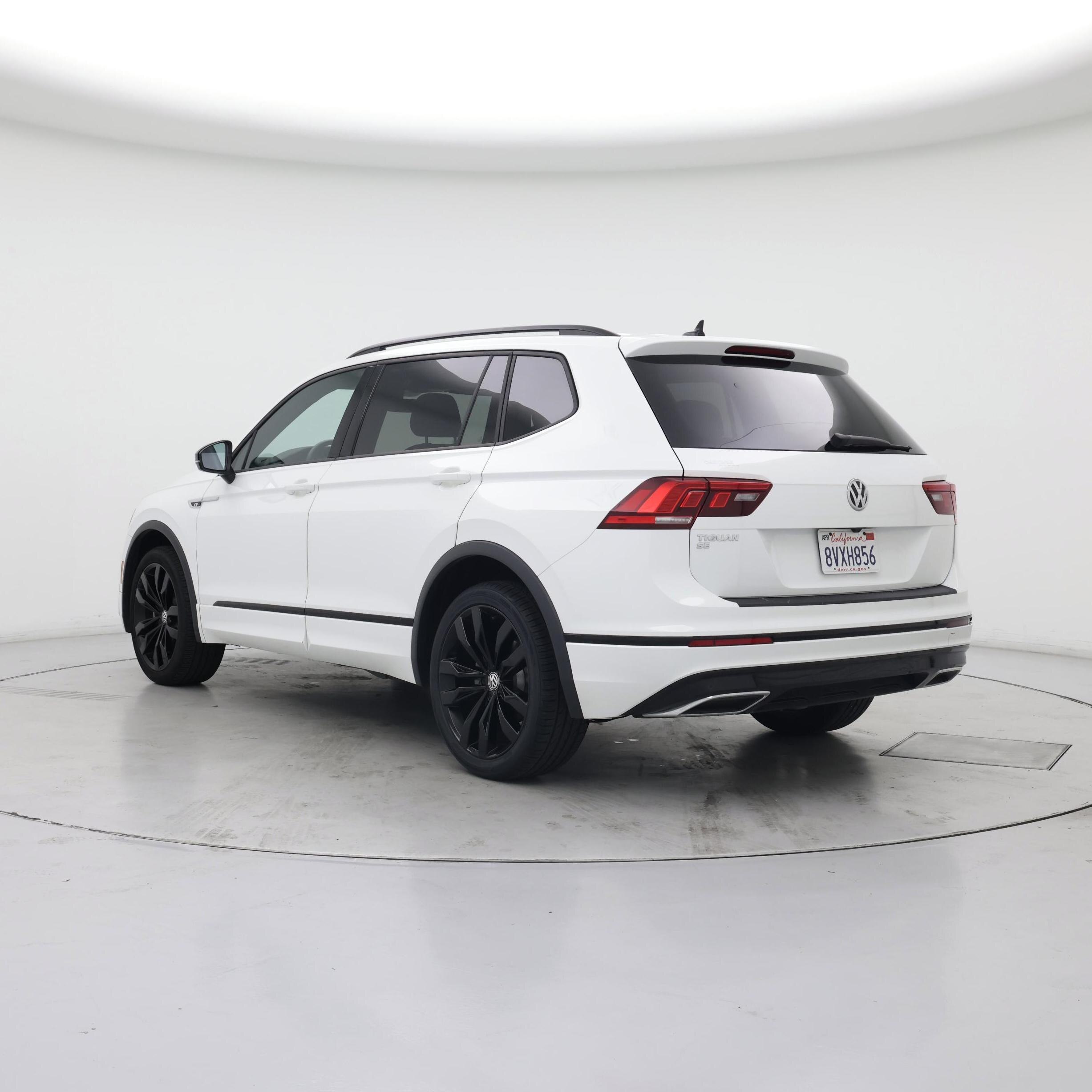 Thumbnail: 2021 Volkswagen Tiguan - 2